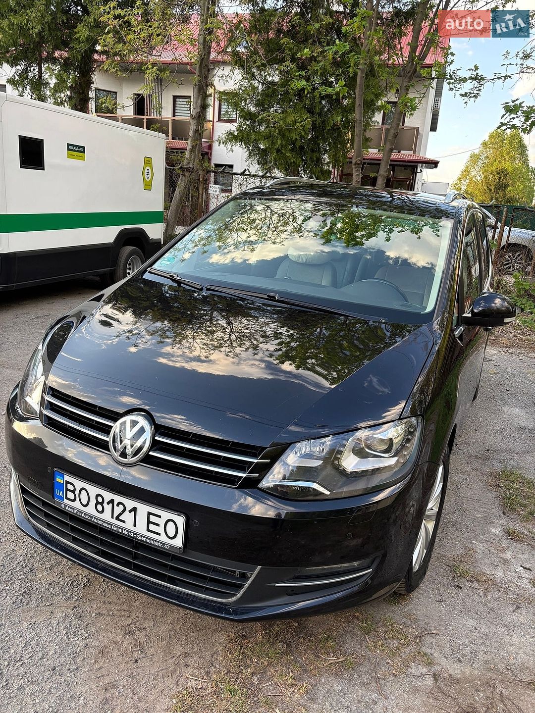 Volkswagen Sharan 2017 VIN WVWZZZ7NZJV005854 фото оголошення 2 з 38