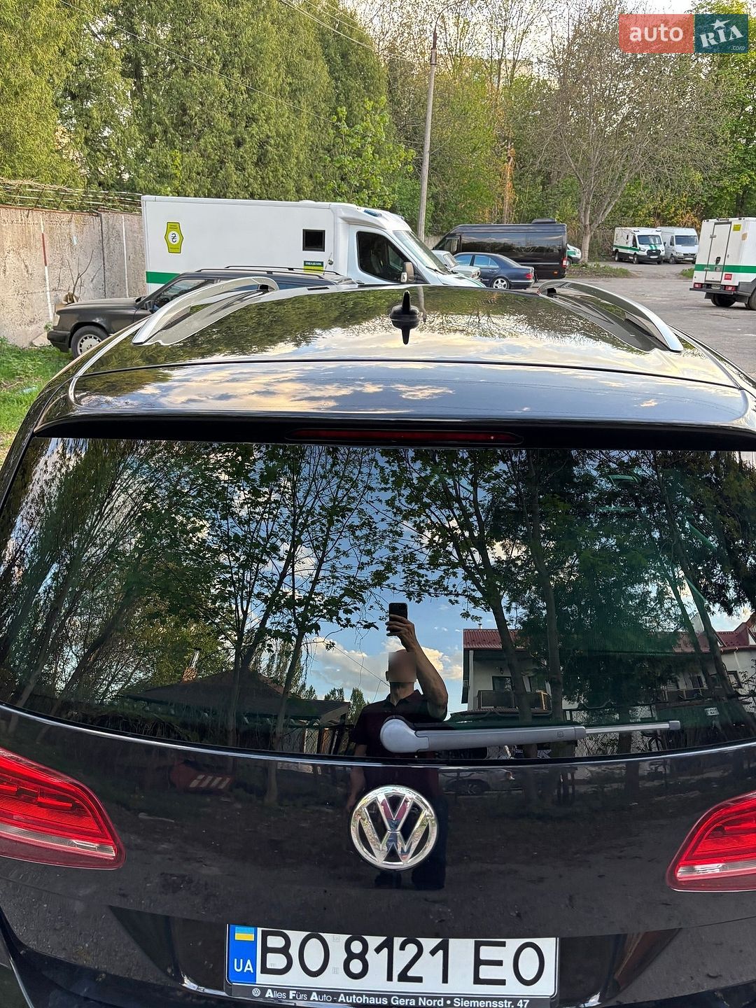 Volkswagen Sharan 2017 VIN WVWZZZ7NZJV005854 фото оголошення 12 з 38