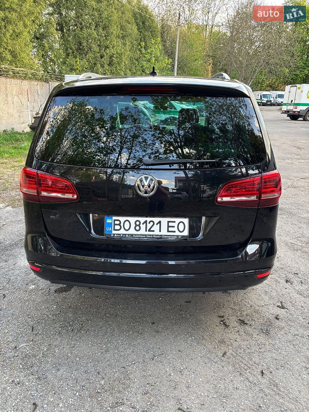 Volkswagen Sharan 2017 VIN WVWZZZ7NZJV005854 фото оголошення 13 з 38
