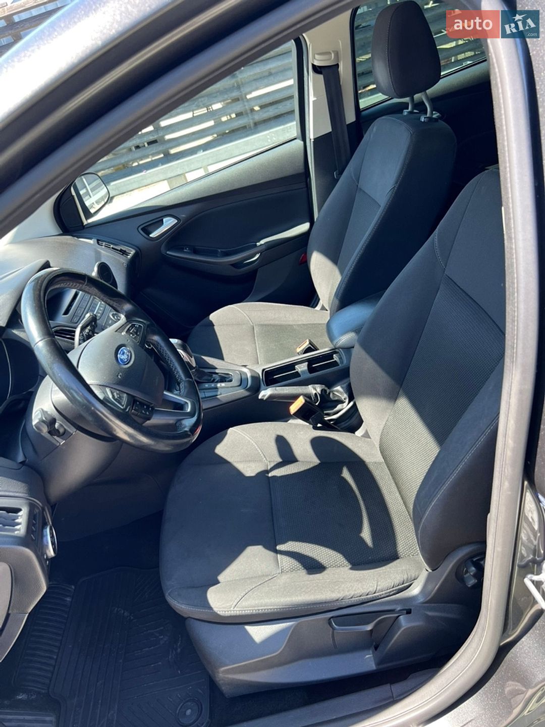 Ford Focus 2016 VIN WF05XXGCC5GB42572 фото оголошення 23 з 36