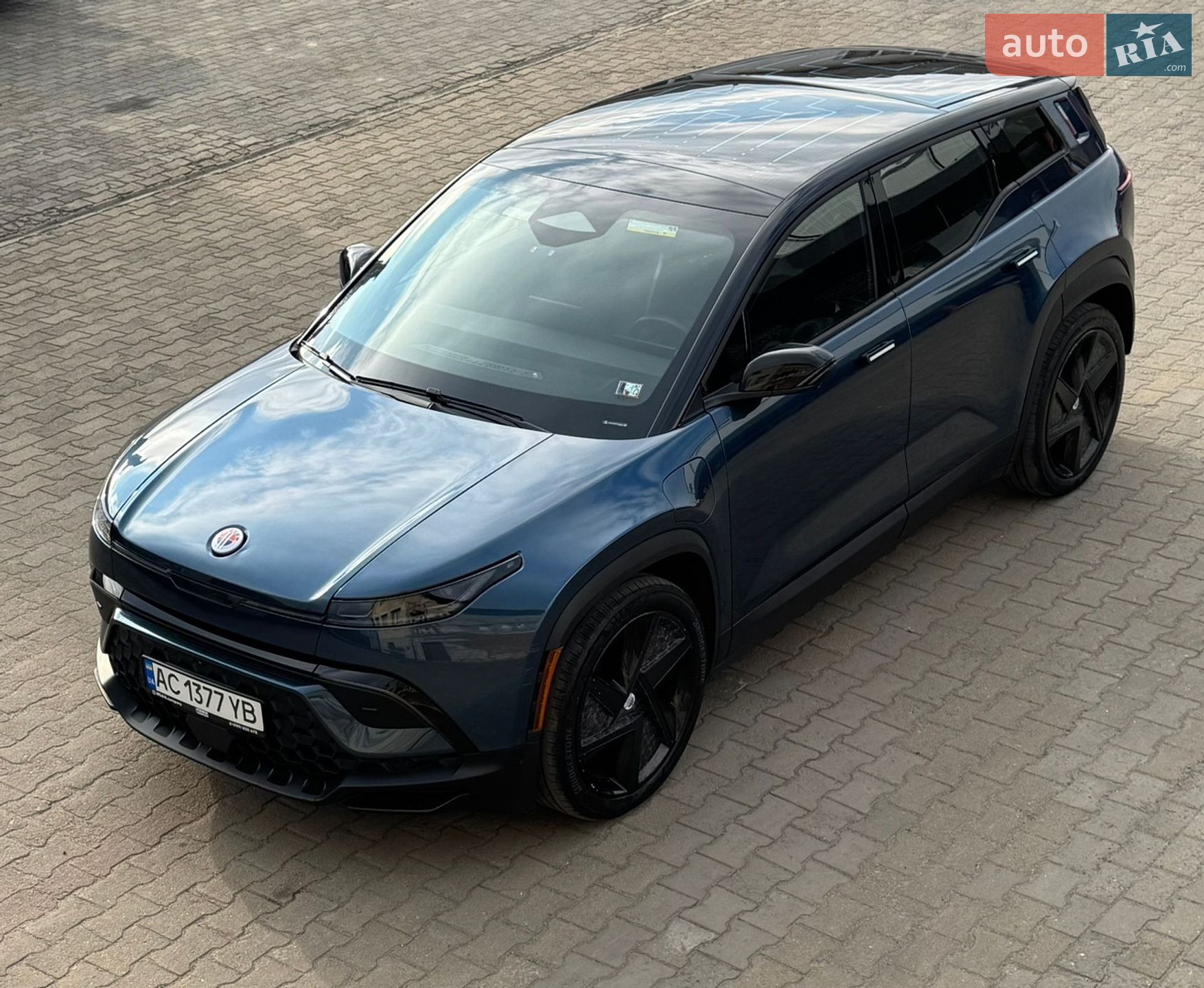 Fisker Ocean 2023 VIN VCF1EBU2XPG007925 фото оголошення 7 з 16