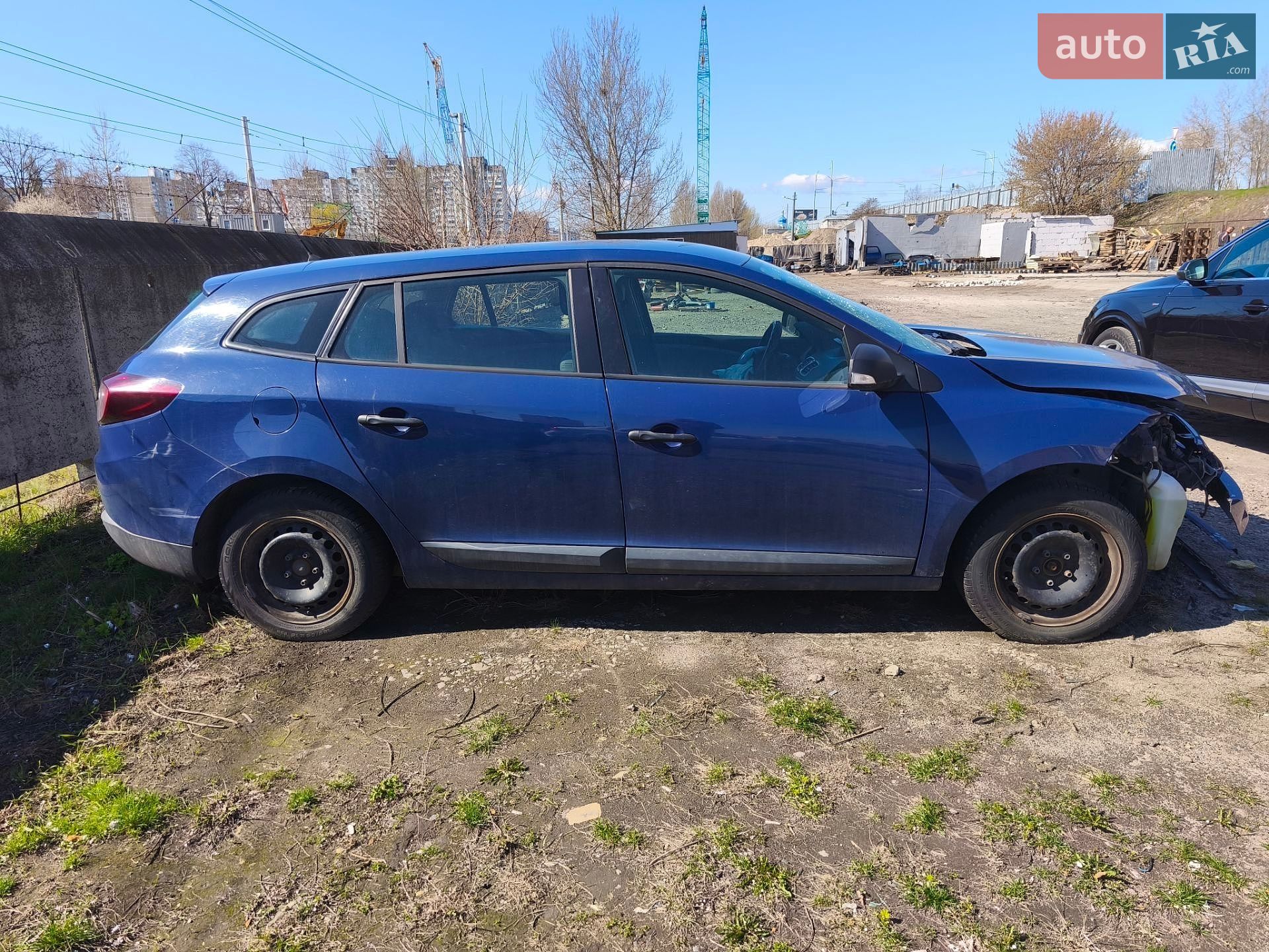 Renault Megane 2011 VIN VF1KZ1A0545264576 фото оголошення 2 з 9