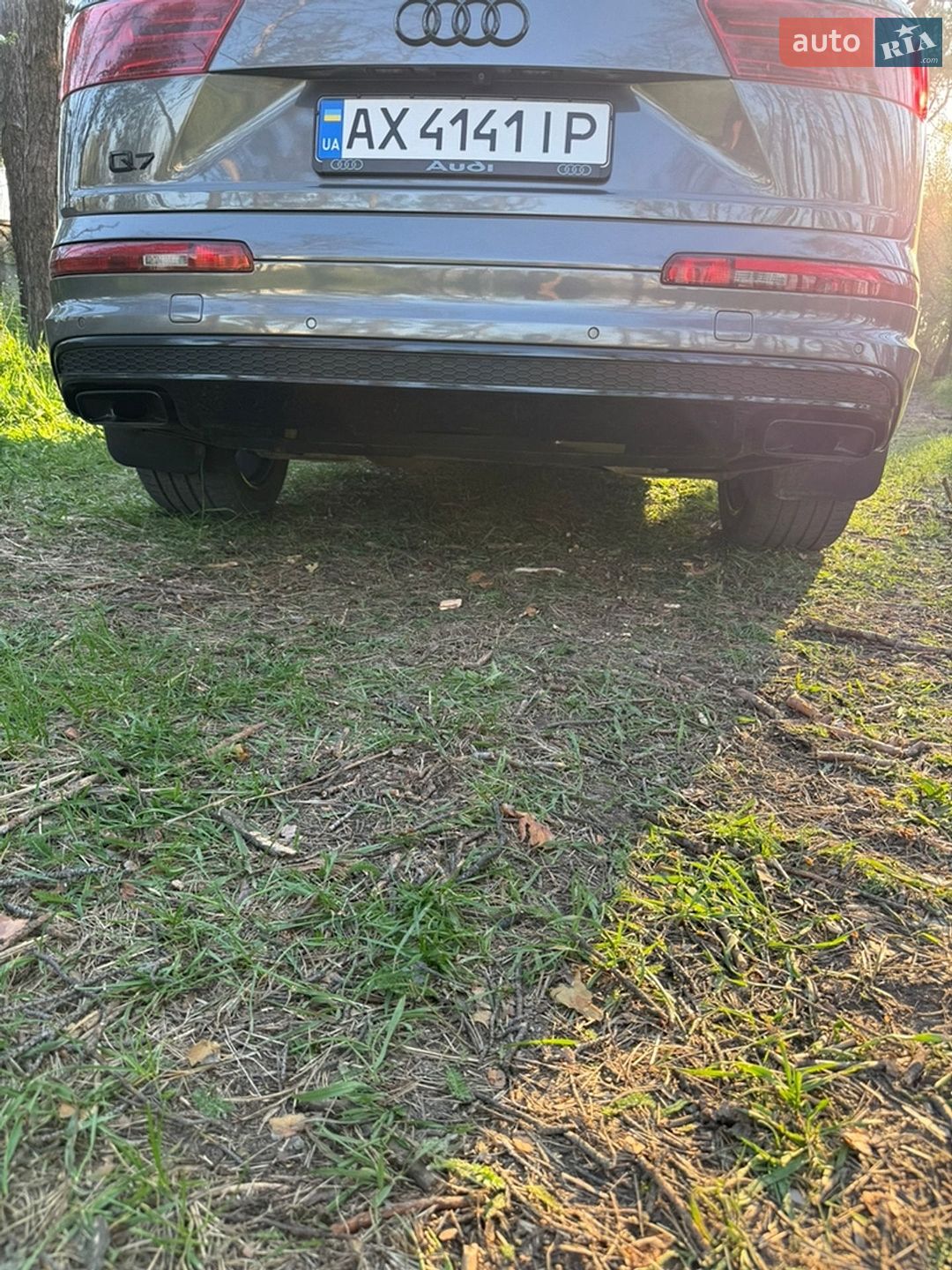 Audi Q7 2018 VIN WA1LHAF77JD036286 фото оголошення 7 з 28