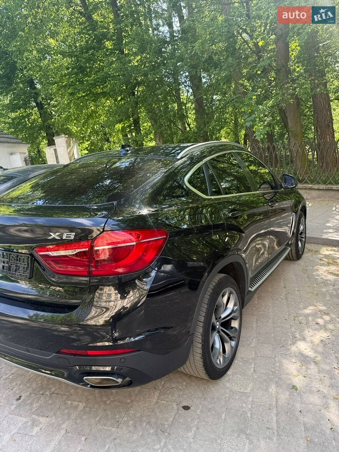 BMW X6 2017 VIN WBAKV210XJ0Y40340 фото оголошення 12 з 47