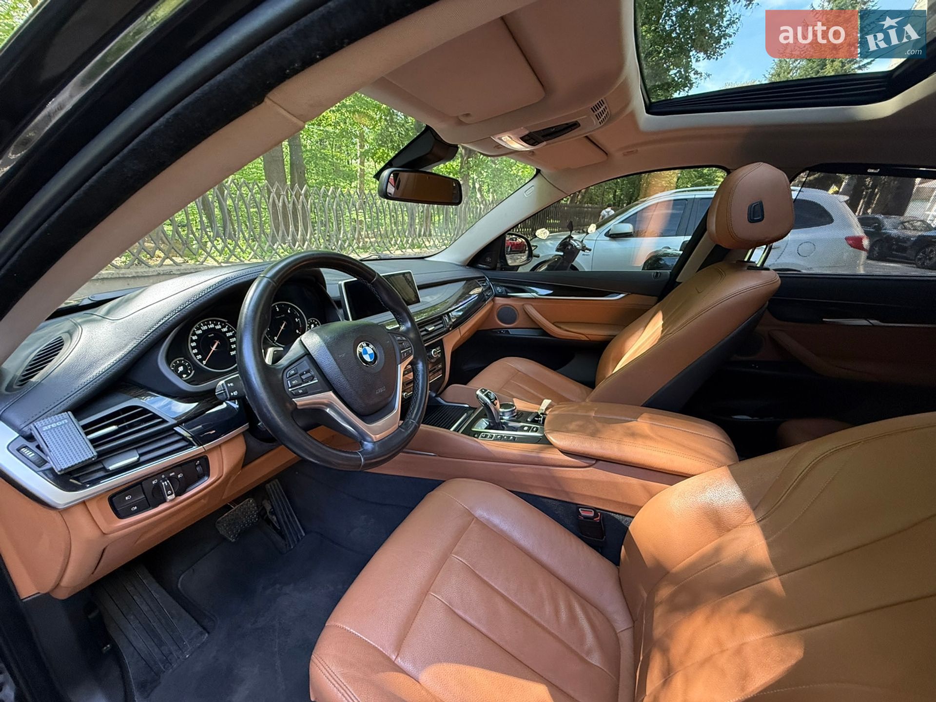 BMW X6 2017 VIN WBAKV210XJ0Y40340 фото оголошення 42 з 47