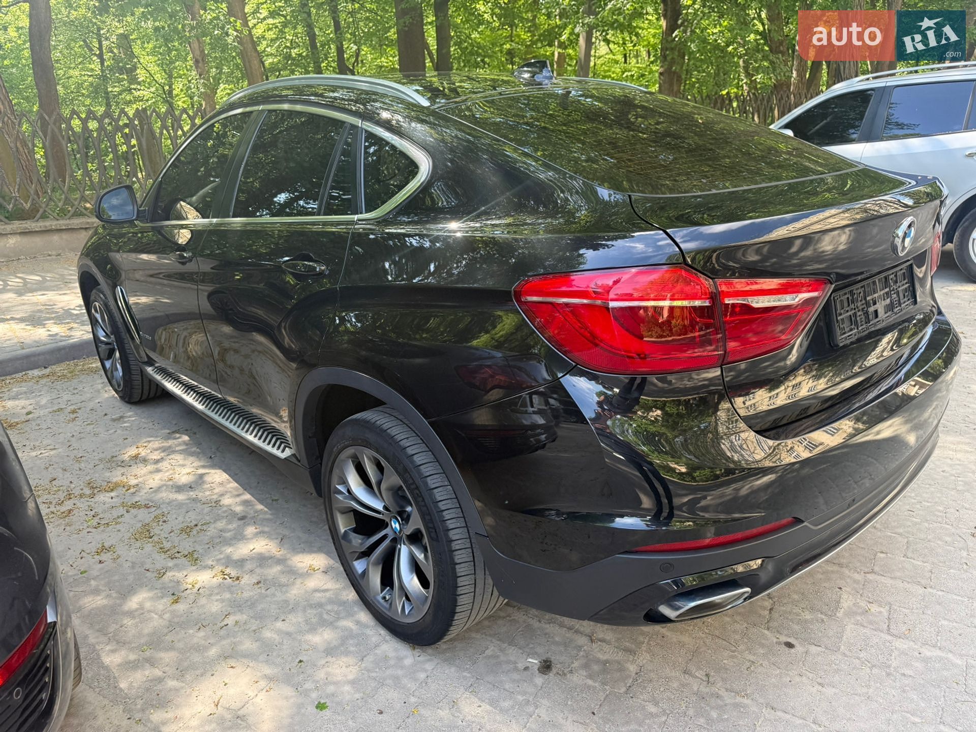 BMW X6 2017 VIN WBAKV210XJ0Y40340 фото оголошення 14 з 47