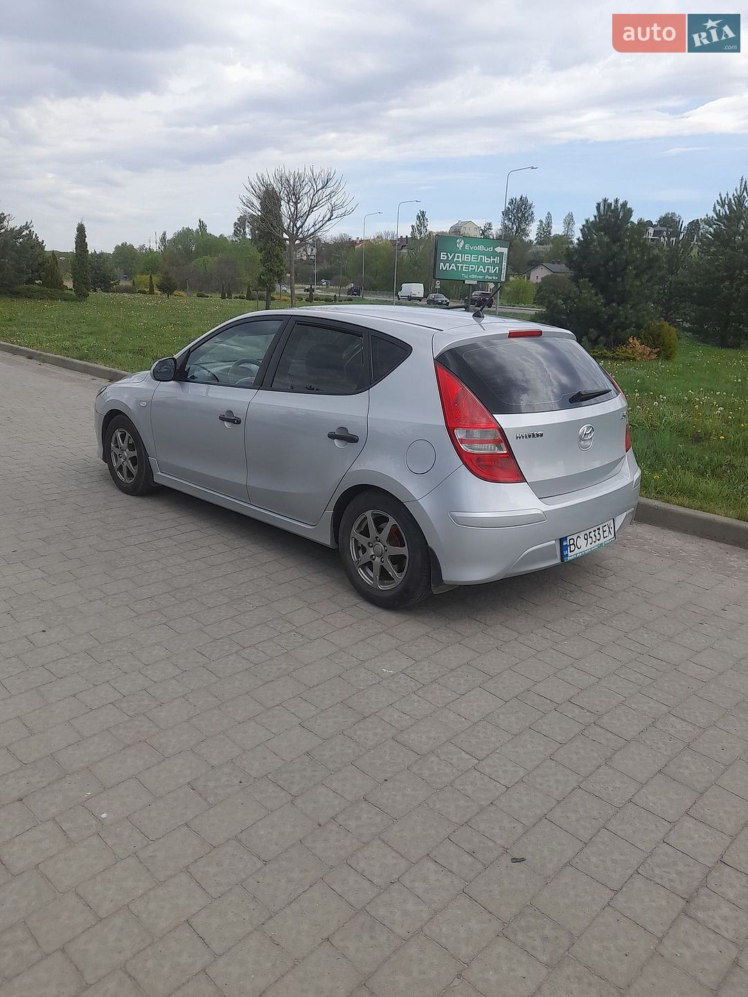 Hyundai i30 2010 VIN TMADB51DABJ140122 фото оголошення 8 з 10