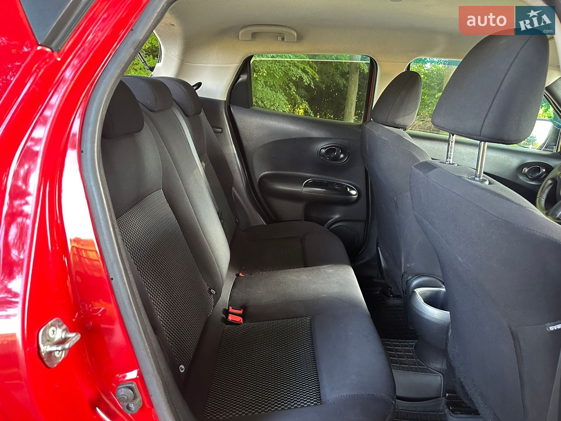 Nissan Juke 2017 VIN SJNFBAF15U7412564 фото оголошення 32 з 40