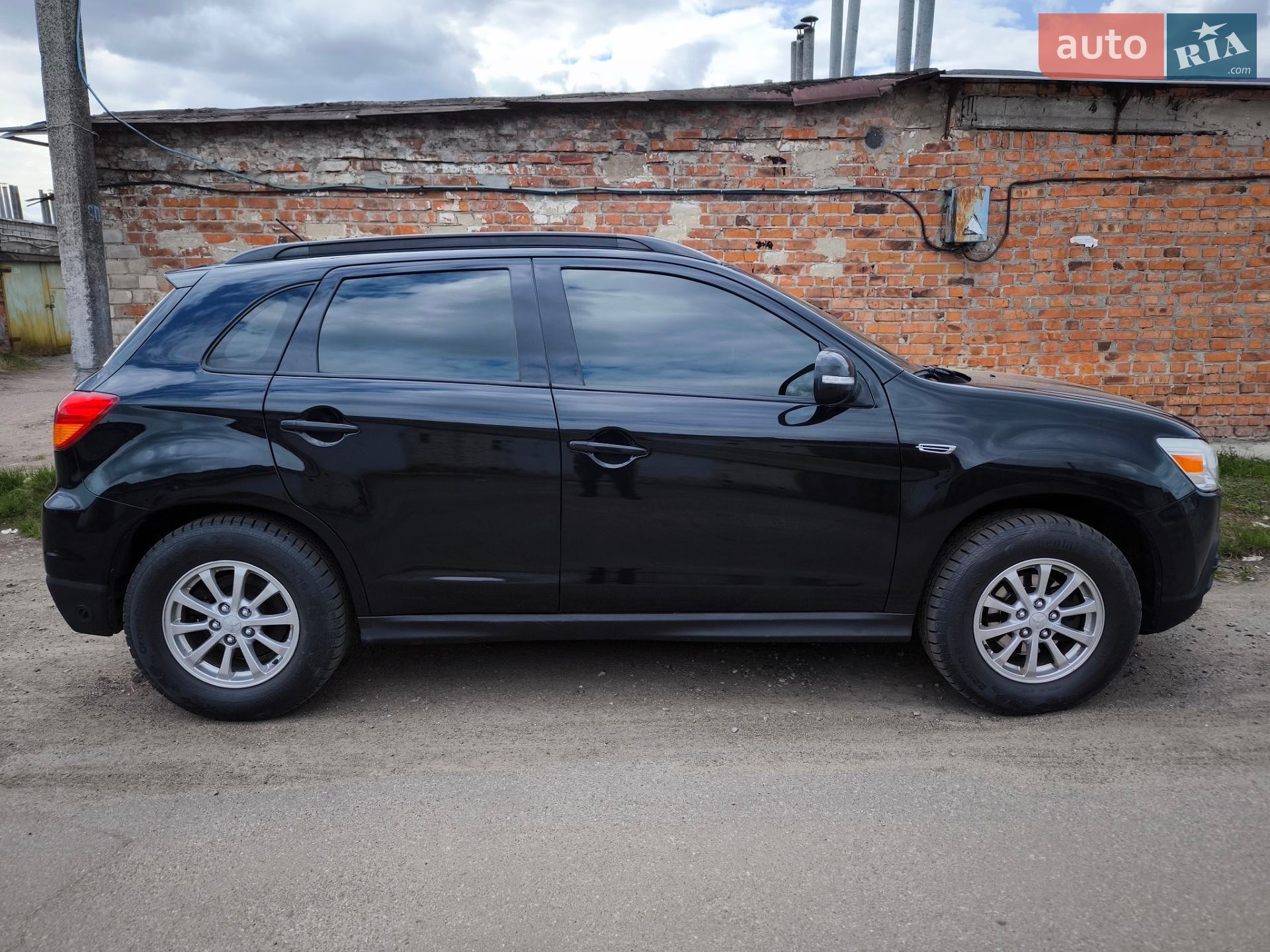 Mitsubishi ASX 2011 VIN JMBXTGA3WBZ007598 фото оголошення 14 з 33