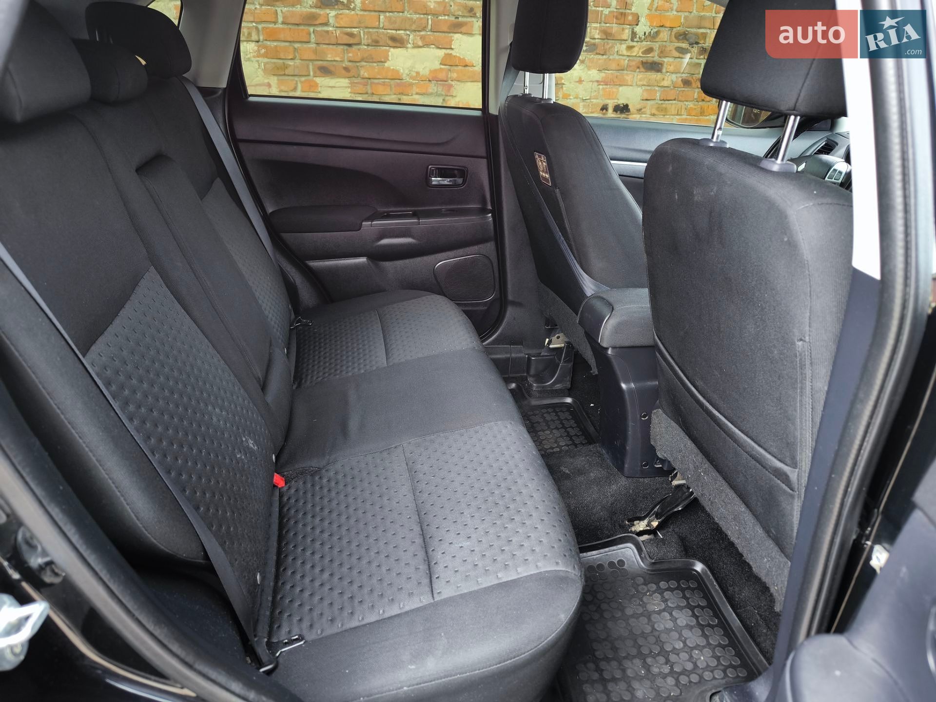 Mitsubishi ASX 2011 VIN JMBXTGA3WBZ007598 фото оголошення 20 з 33