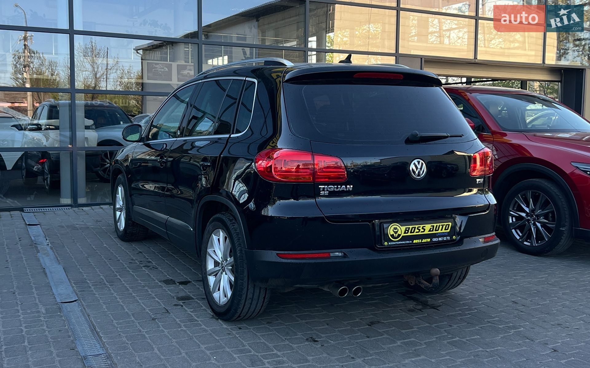 Volkswagen Tiguan 2016 VIN WVGRV7AX5HK009382 фото оголошення 5 з 17