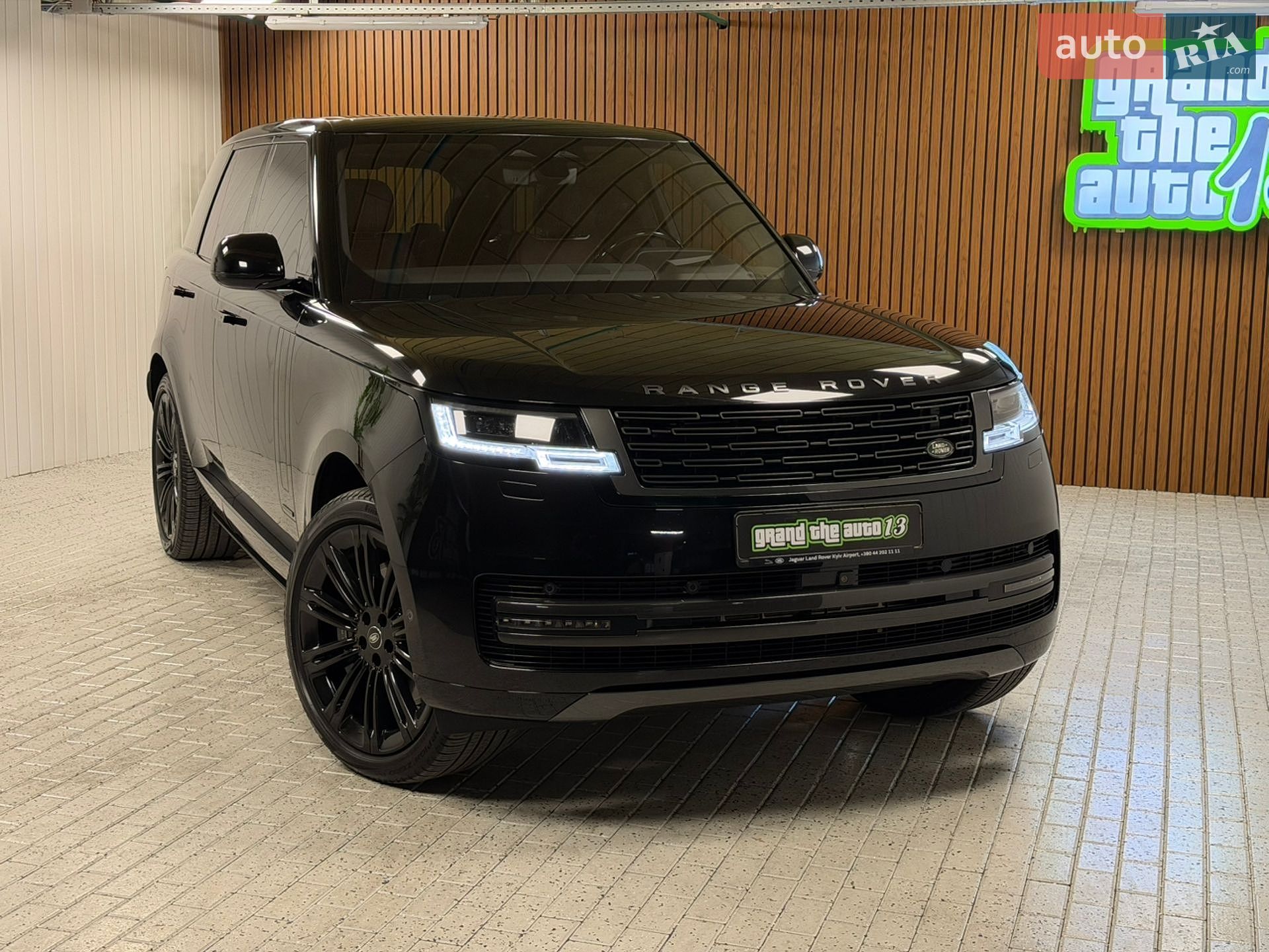 Land Rover Range Rover 2023 VIN SALKA9B75PA057375 фото оголошення 3 з 56