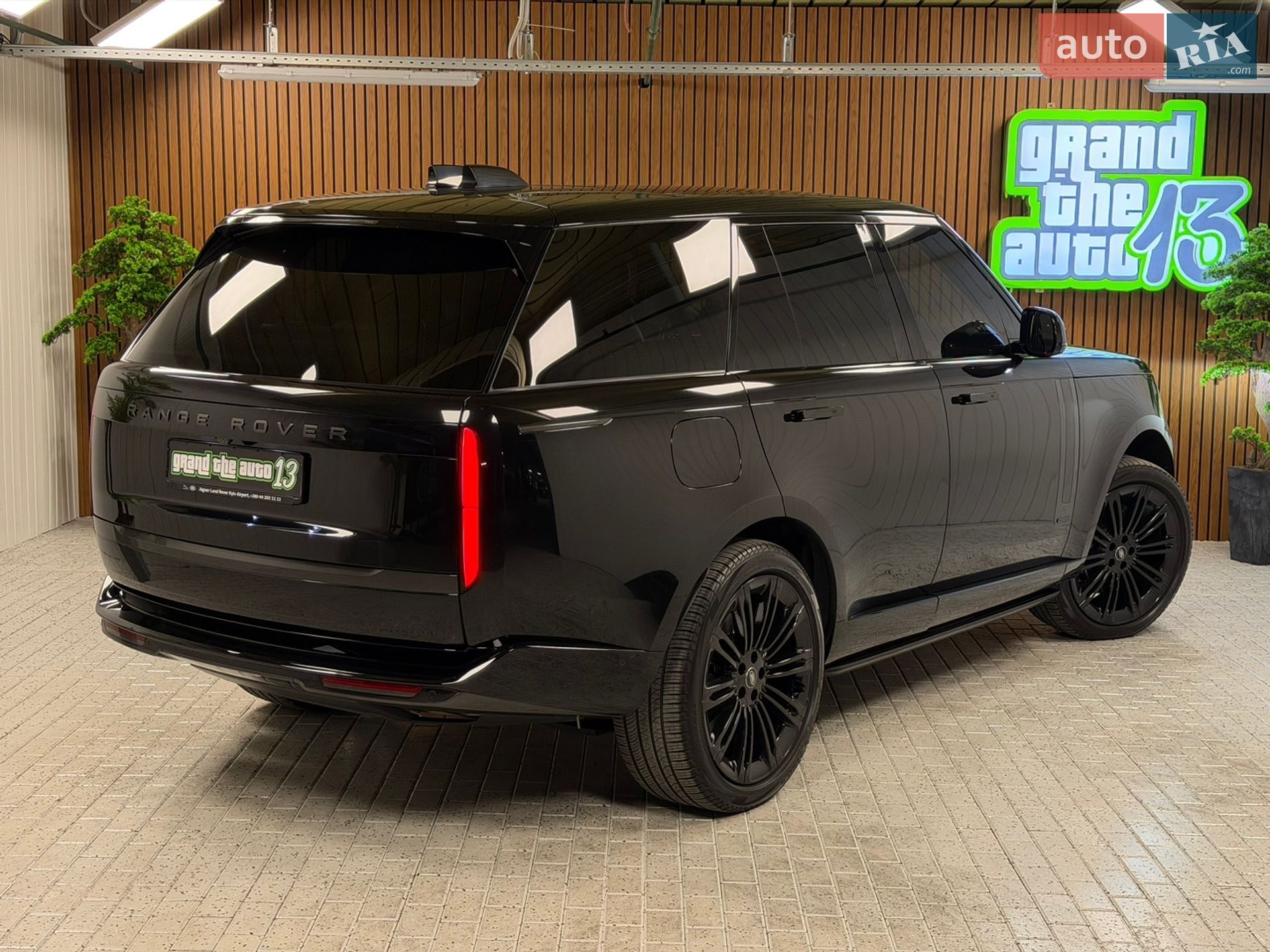 Land Rover Range Rover 2023 VIN SALKA9B75PA057375 фото оголошення 53 з 56