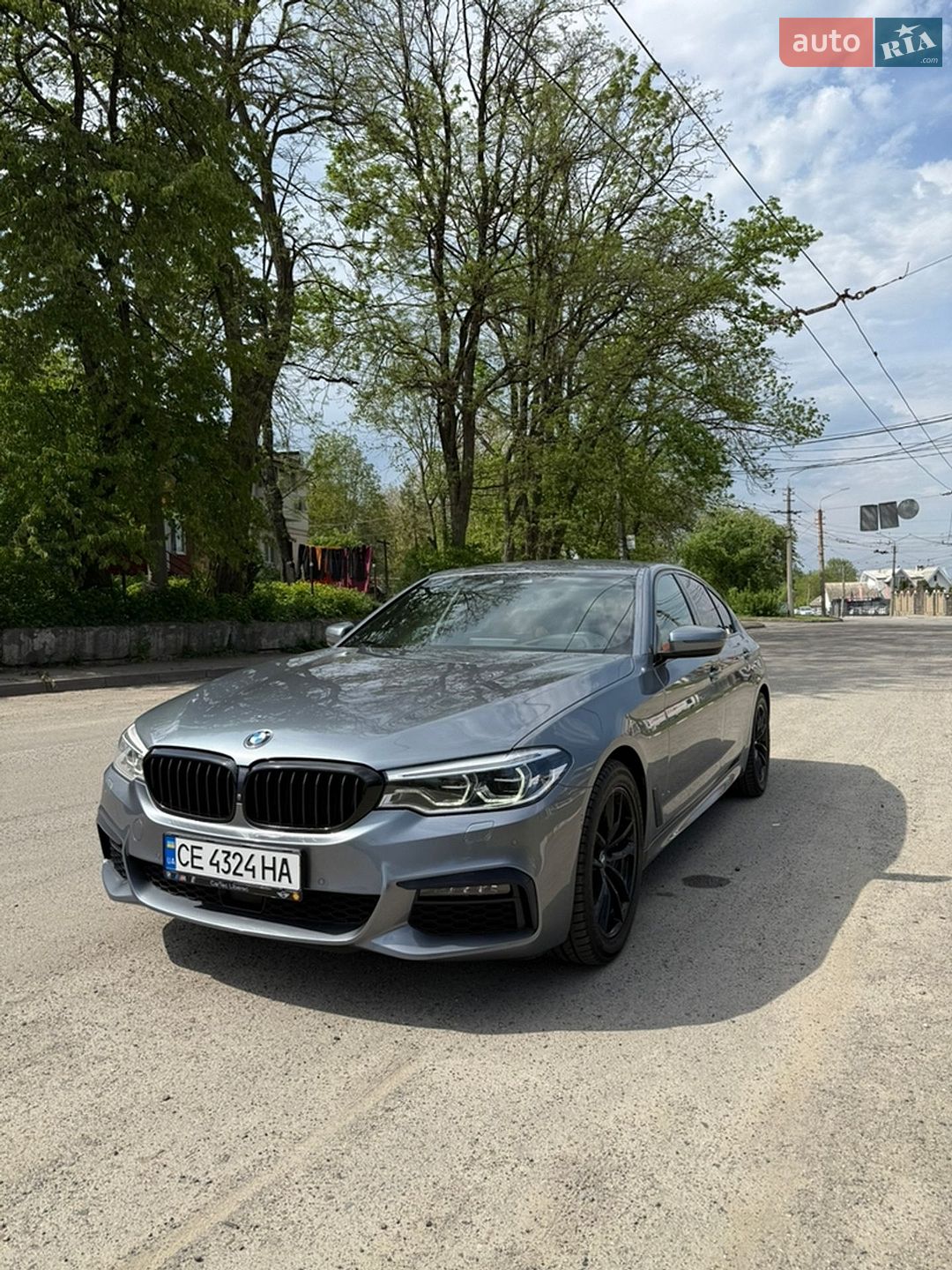 BMW 5 Series 2019 VIN WBAJD51060CD47576 фото оголошення 8 з 34