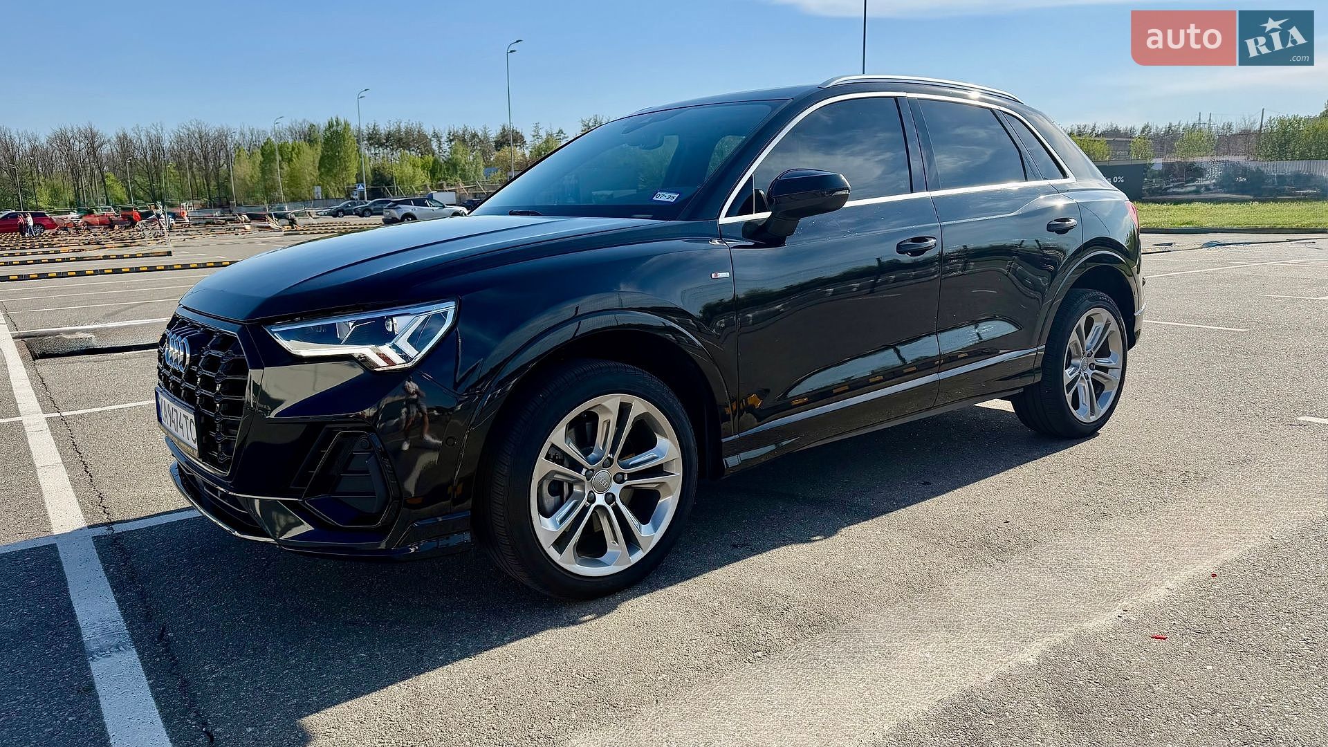 Audi Q3 2021 VIN WA1AUCF30M1143553 фото оголошення 3 з 41