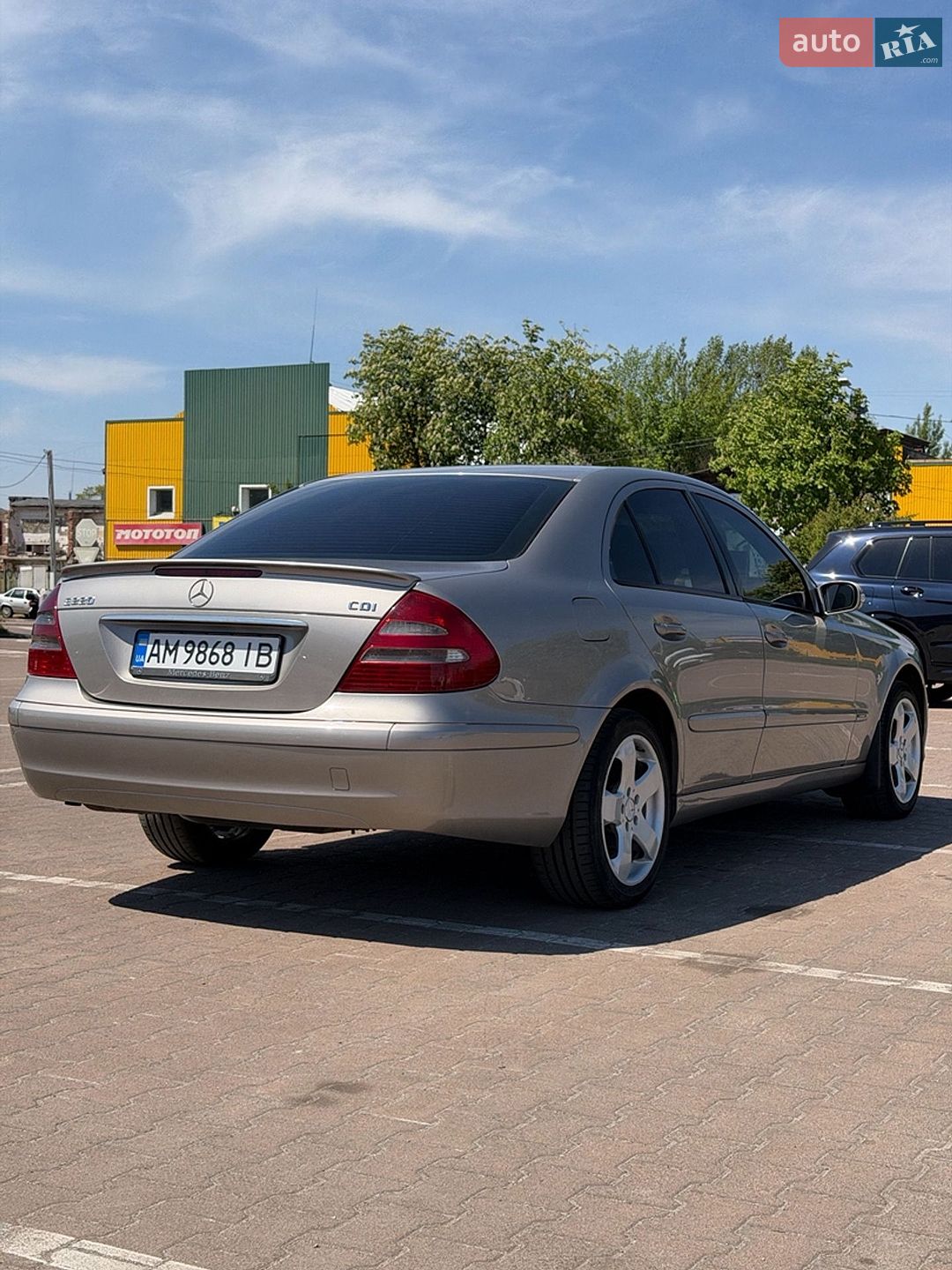 Mercedes-Benz E-Class 2003 VIN WDB2110061A365505 фото оголошення 8 з 19