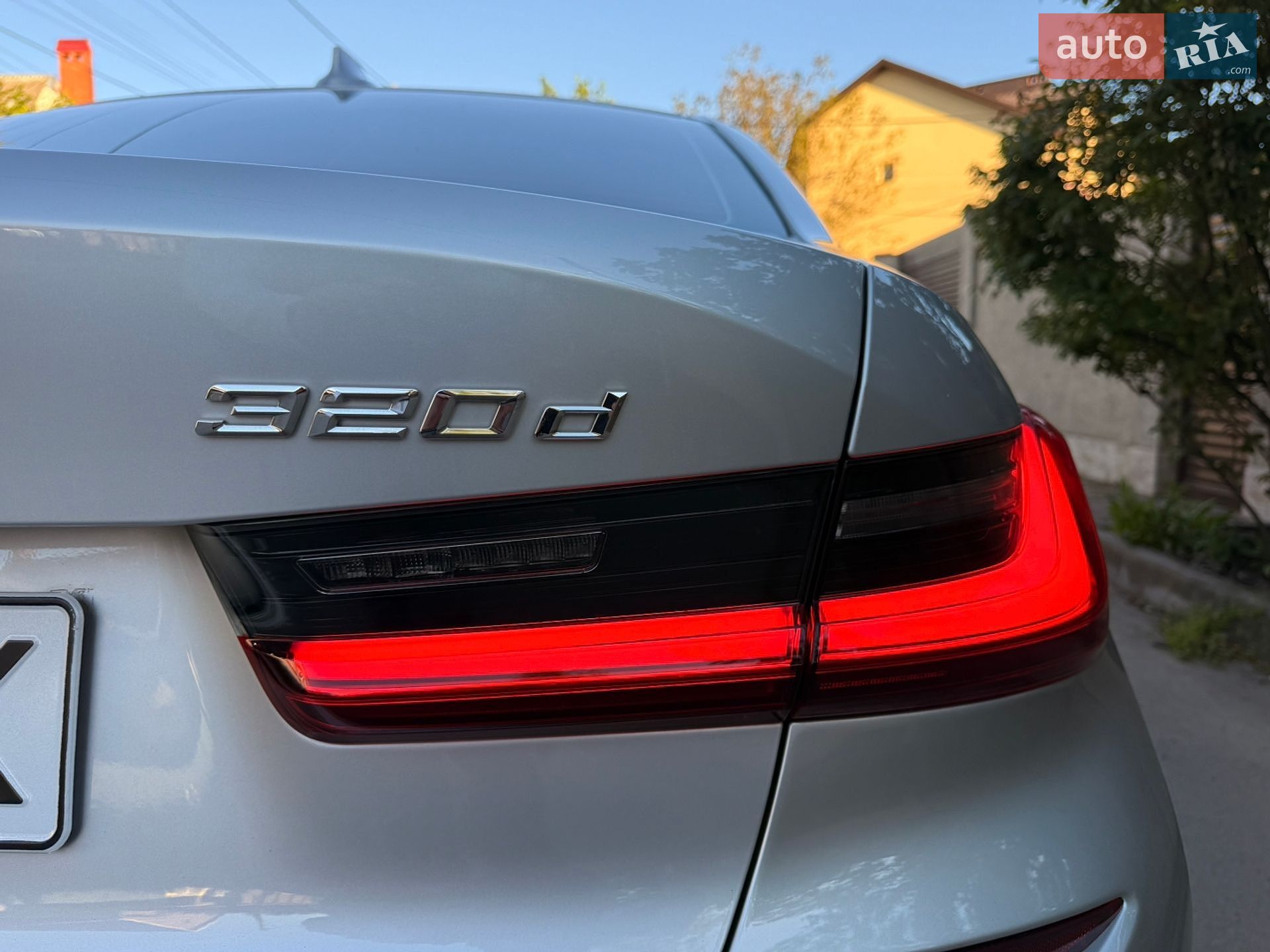 BMW 3 Series 2019 VIN WBA5V5103KAJ58832 фото оголошення 10 з 10