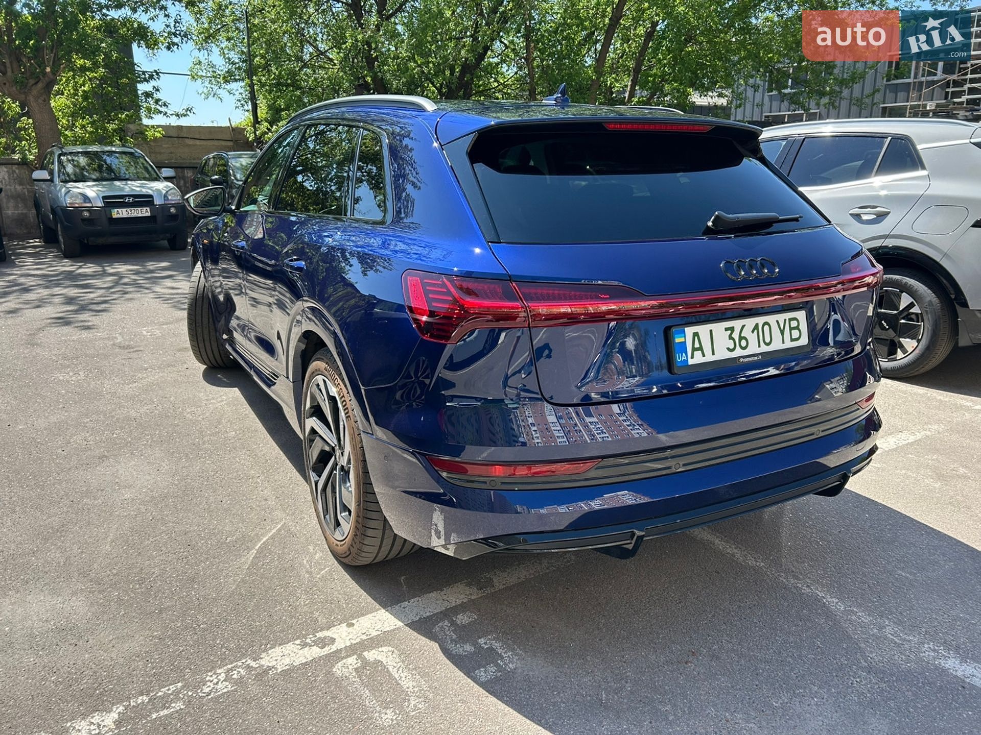 Audi e-tron 2022 VIN WAUZZZGE6NB027652 фото оголошення 5 з 19