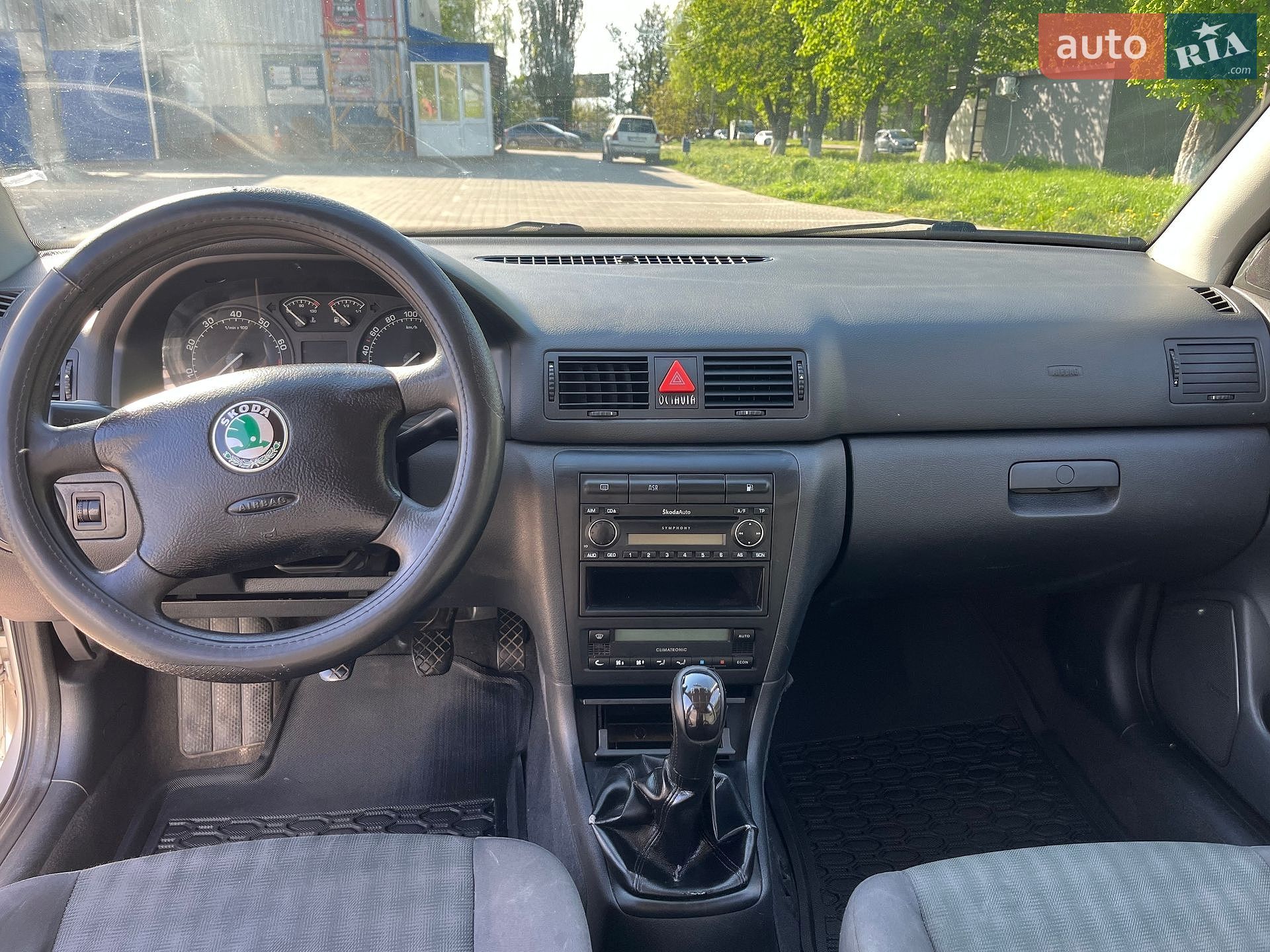 Skoda Octavia 2004 VIN TMBJX21U542901419 фото оголошення 10 з 17