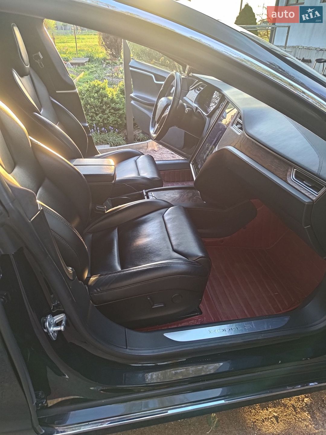 Tesla Model S 2017 VIN 5YJSA1E17HF232749 фото оголошення 6 з 25