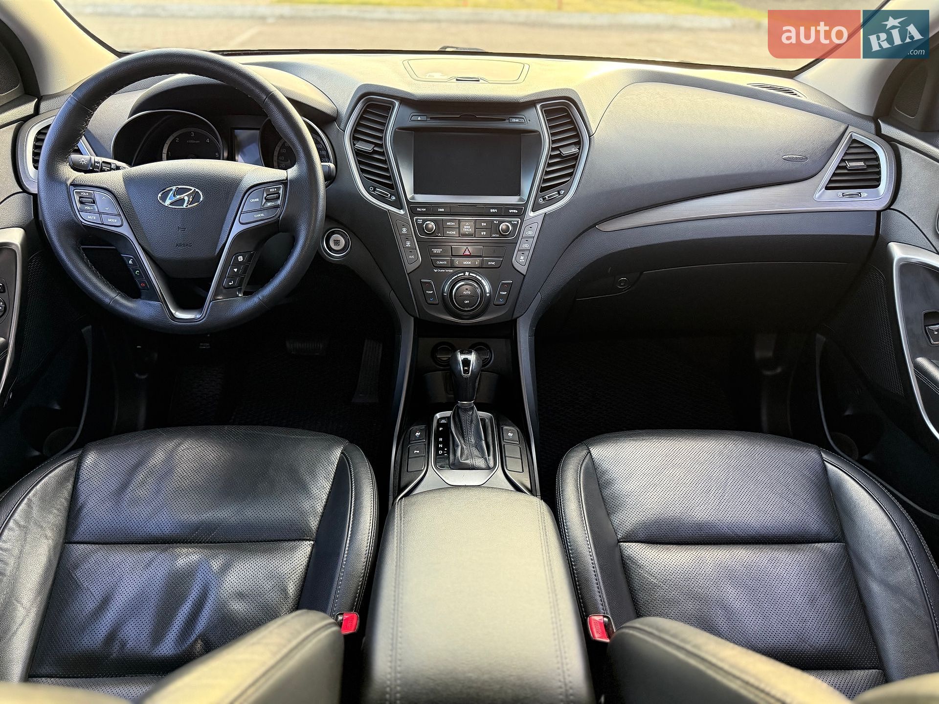 Hyundai Maxcruz 2016 VIN KMHSN81XBGU182430 фото оголошення 16 з 26