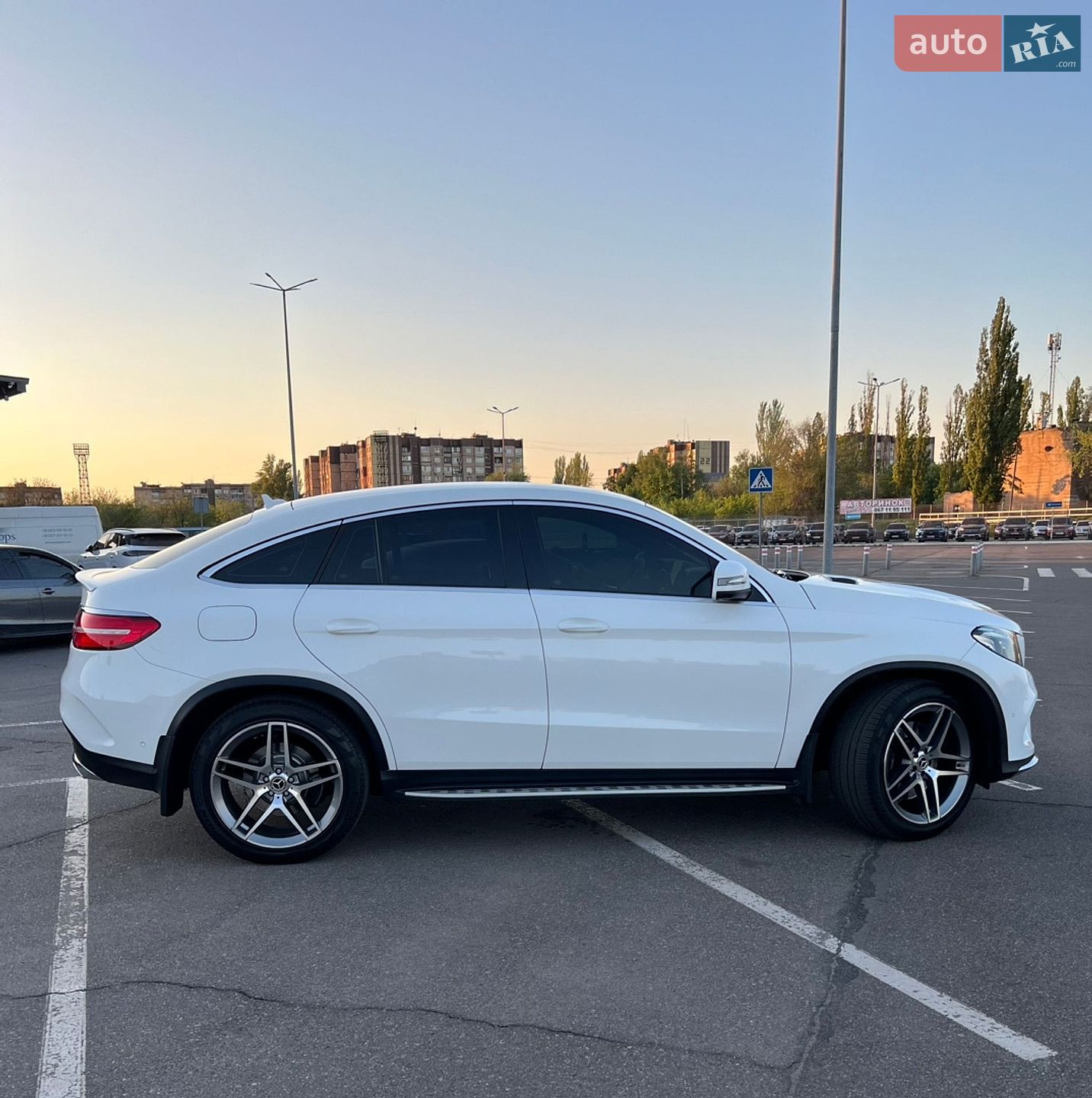 Mercedes-Benz GLE-Class 2016 VIN WDC2923561A058466 фото оголошення 16 з 37