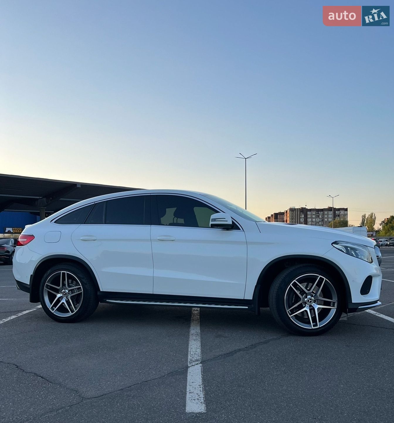 Mercedes-Benz GLE-Class 2016 VIN WDC2923561A058466 фото оголошення 19 з 37
