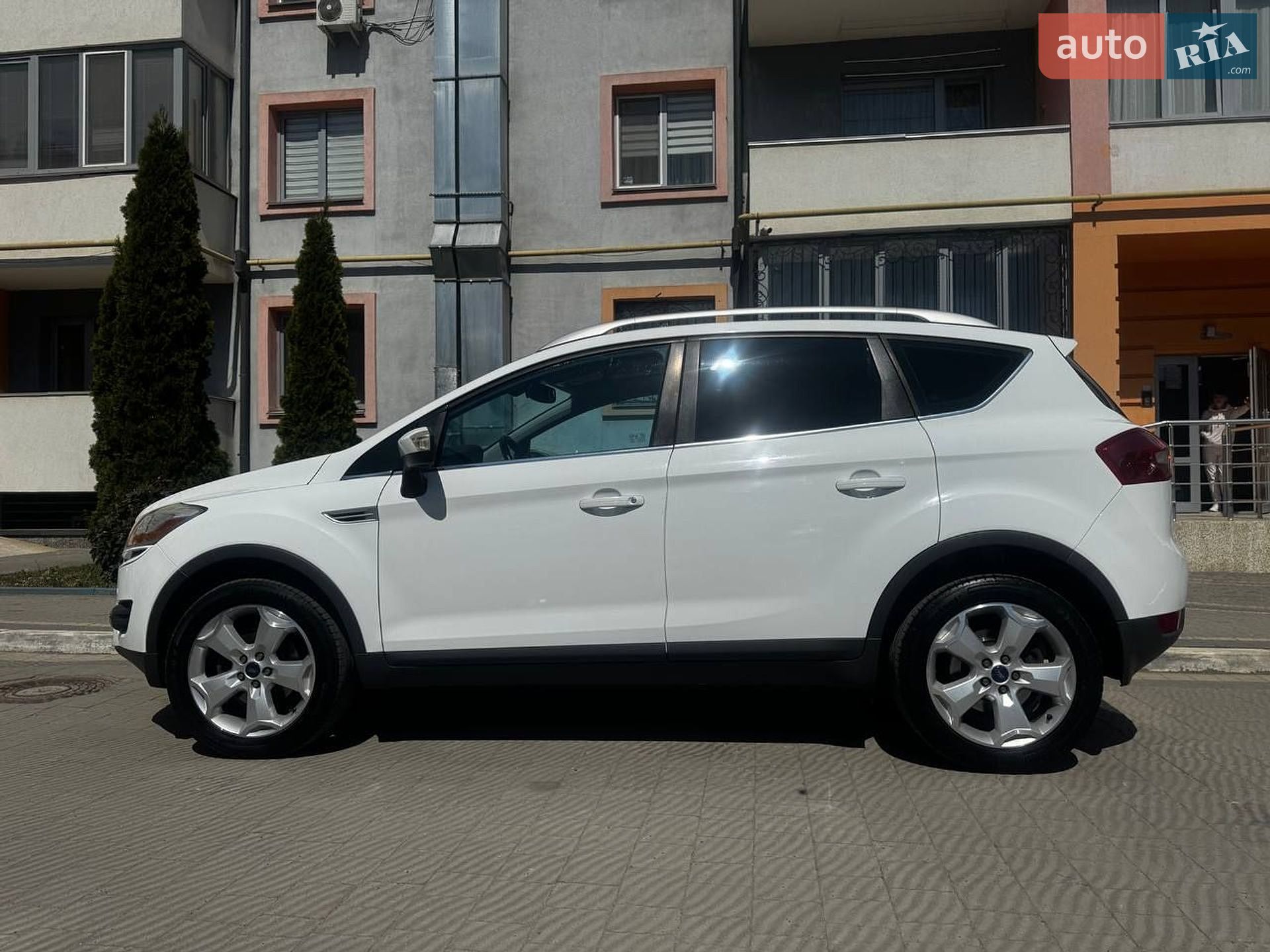 Ford Kuga 2009 VIN WF0RXXGCDR9B44303 фото оголошення 2 з 51