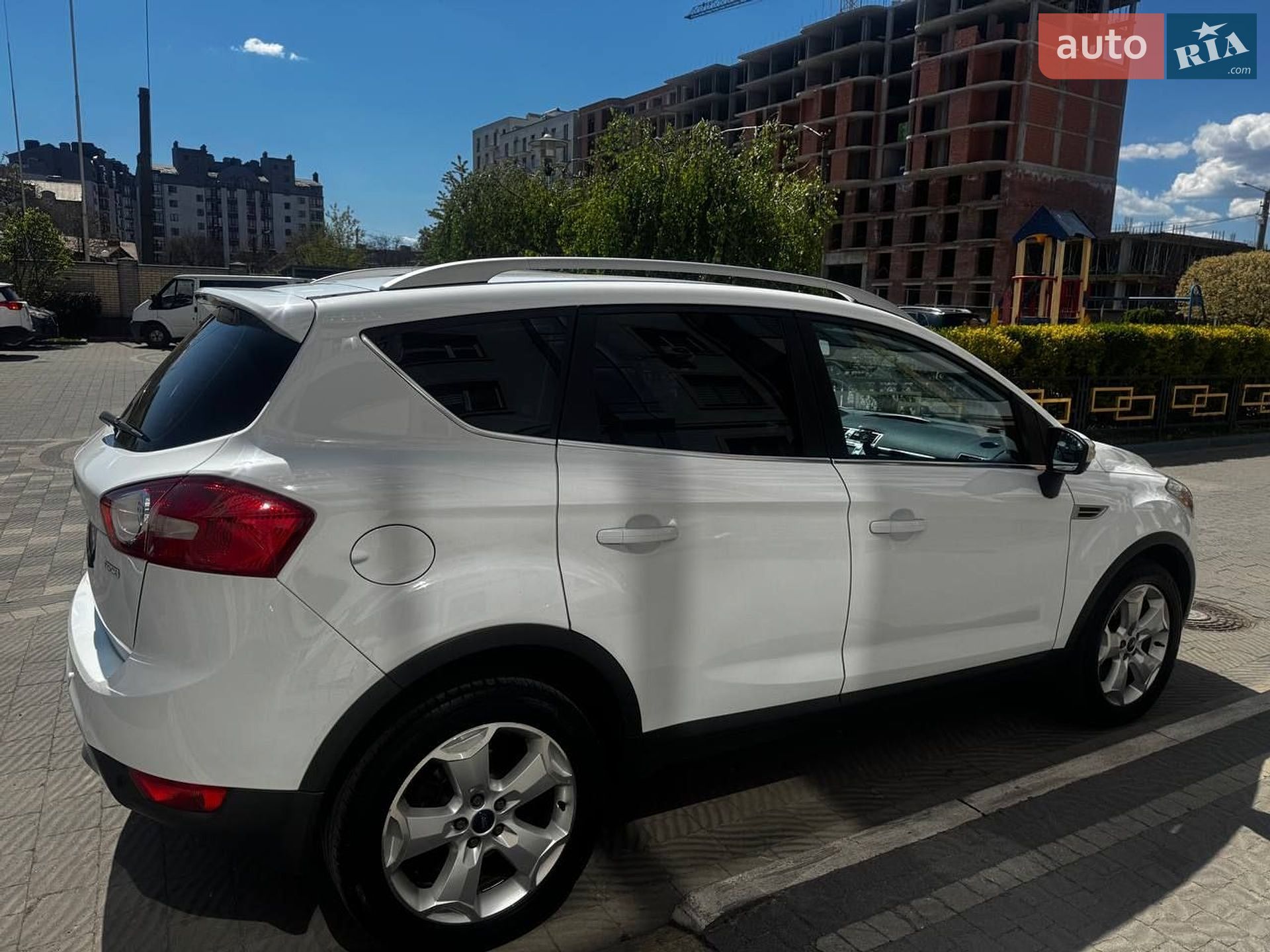Ford Kuga 2009 VIN WF0RXXGCDR9B44303 фото оголошення 10 з 51