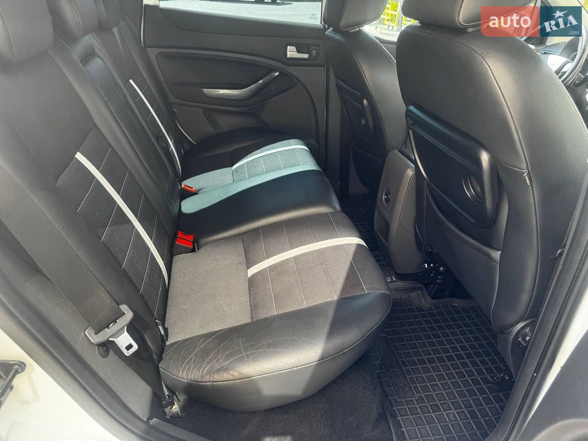 Ford Kuga 2009 VIN WF0RXXGCDR9B44303 фото оголошення 21 з 51