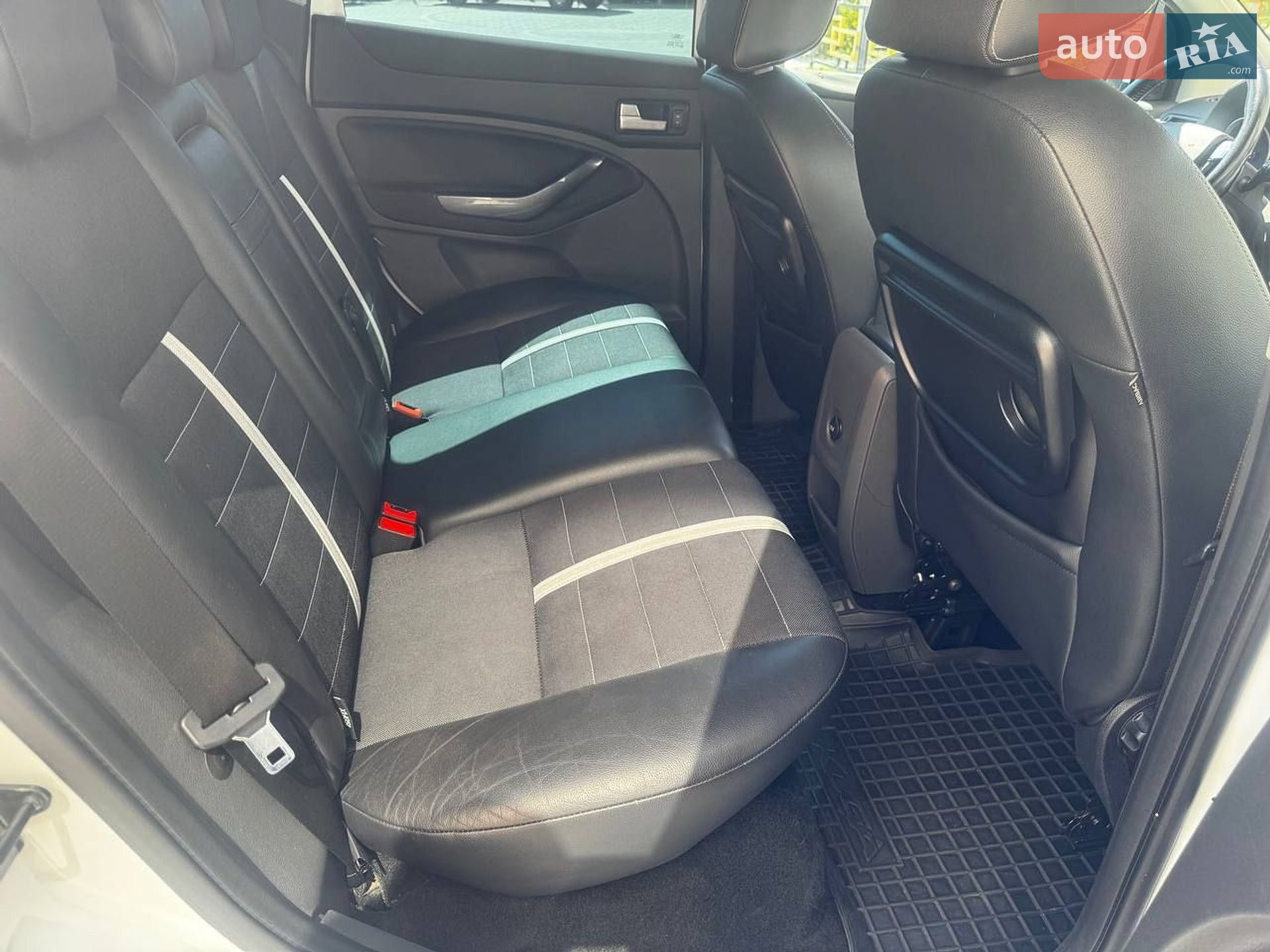 Ford Kuga 2009 VIN WF0RXXGCDR9B44303 фото оголошення 22 з 51