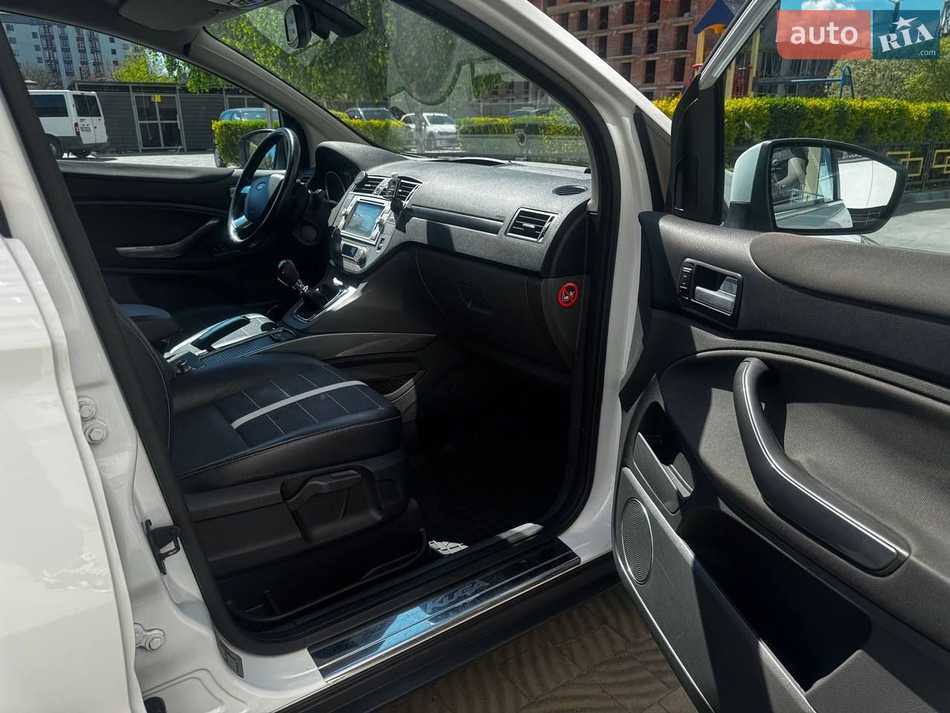 Ford Kuga 2009 VIN WF0RXXGCDR9B44303 фото оголошення 24 з 51