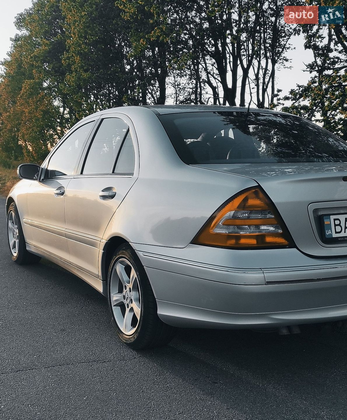 Mercedes-Benz C-Class 2006 VIN WDB2030071A939127 фото оголошення 2 з 18