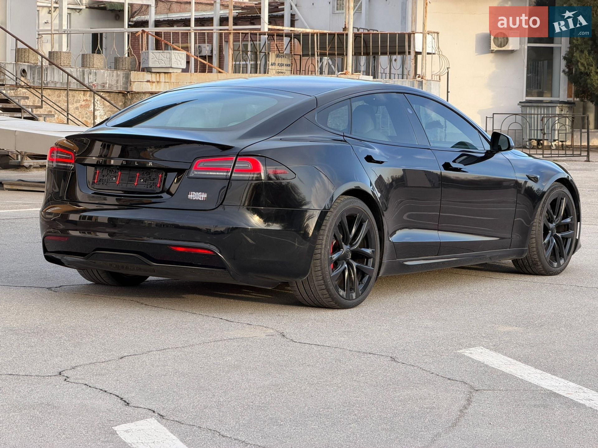 Tesla Model S 2024 VIN 5YJSA1E69RF533097 фото оголошення 2 з 16