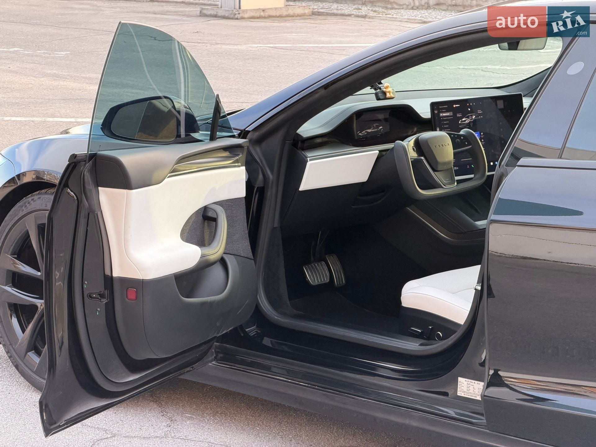 Tesla Model S 2024 VIN 5YJSA1E69RF533097 фото оголошення 7 з 16