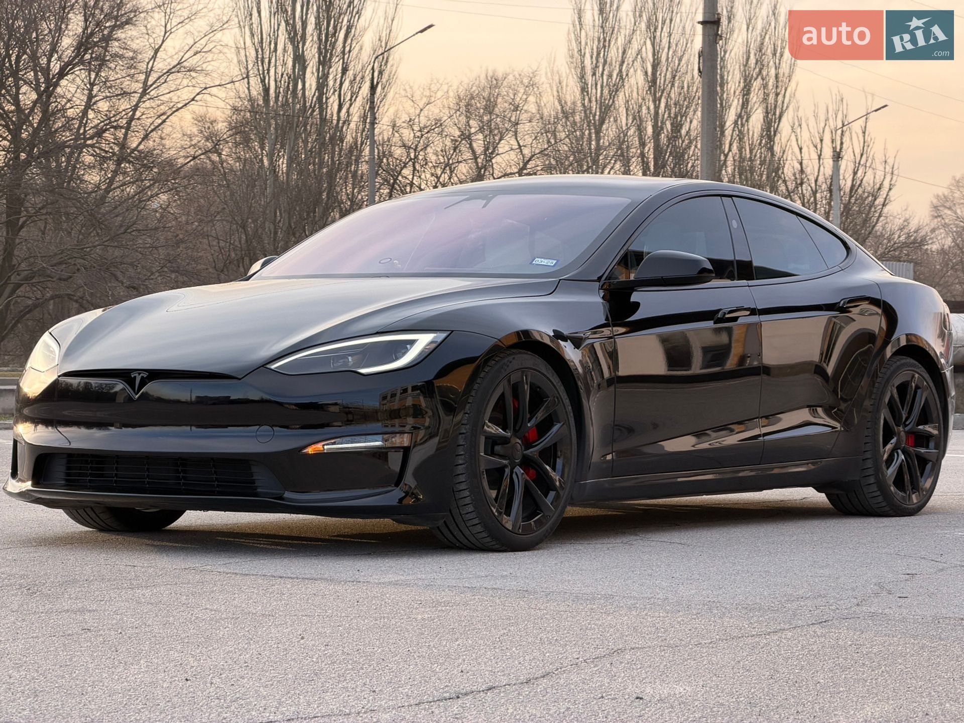 Tesla Model S 2024 VIN 5YJSA1E69RF533097 фото оголошення 3 з 16