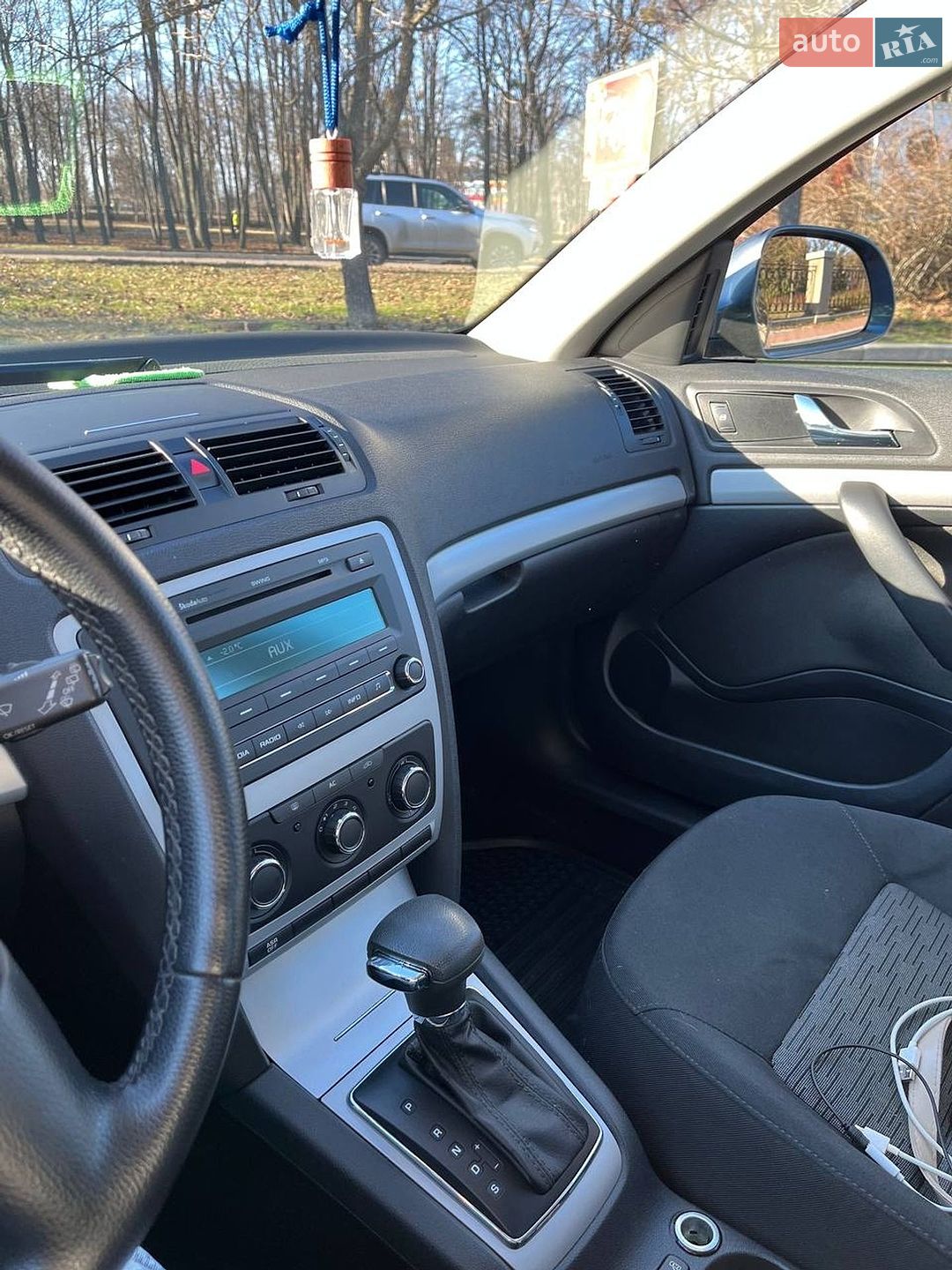 Skoda Octavia 2012 VIN TMBCA41Z3CB158954 фото оголошення 15 з 21
