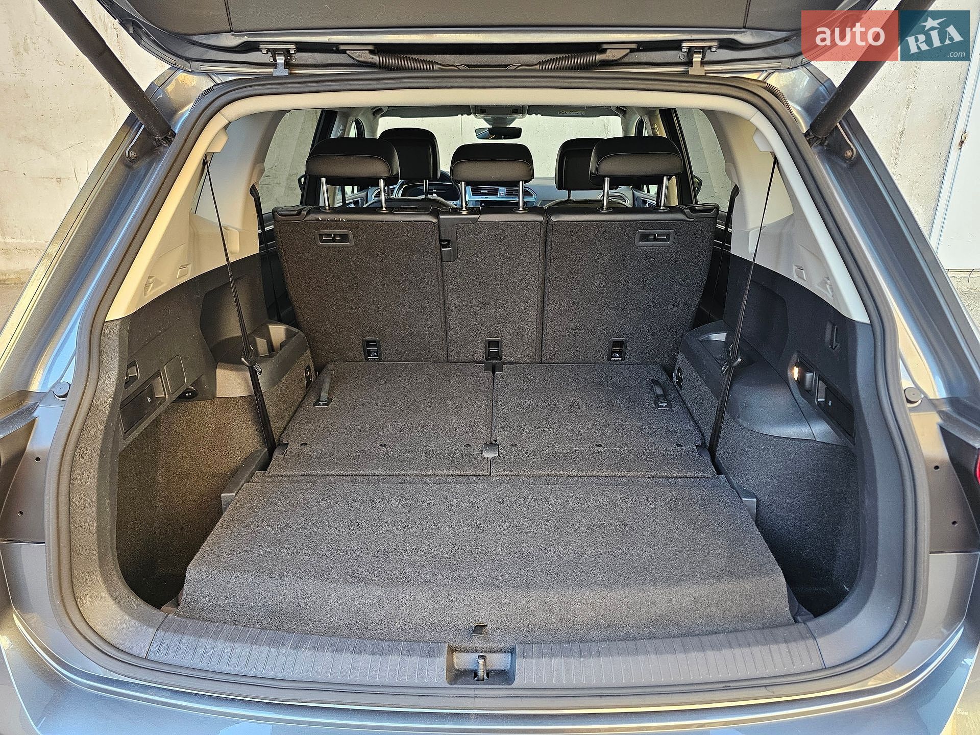 Volkswagen Tiguan Allspace 2018 VIN WVGZZZ5NZJM157935 фото оголошення 23 з 58