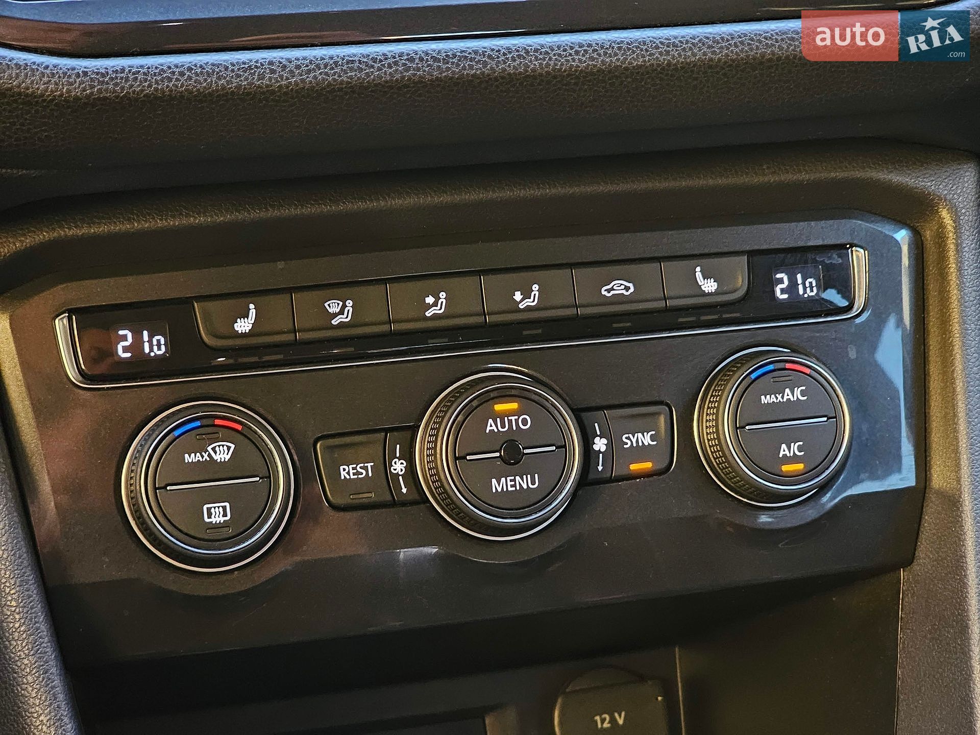 Volkswagen Tiguan Allspace 2018 VIN WVGZZZ5NZJM157935 фото оголошення 44 з 58