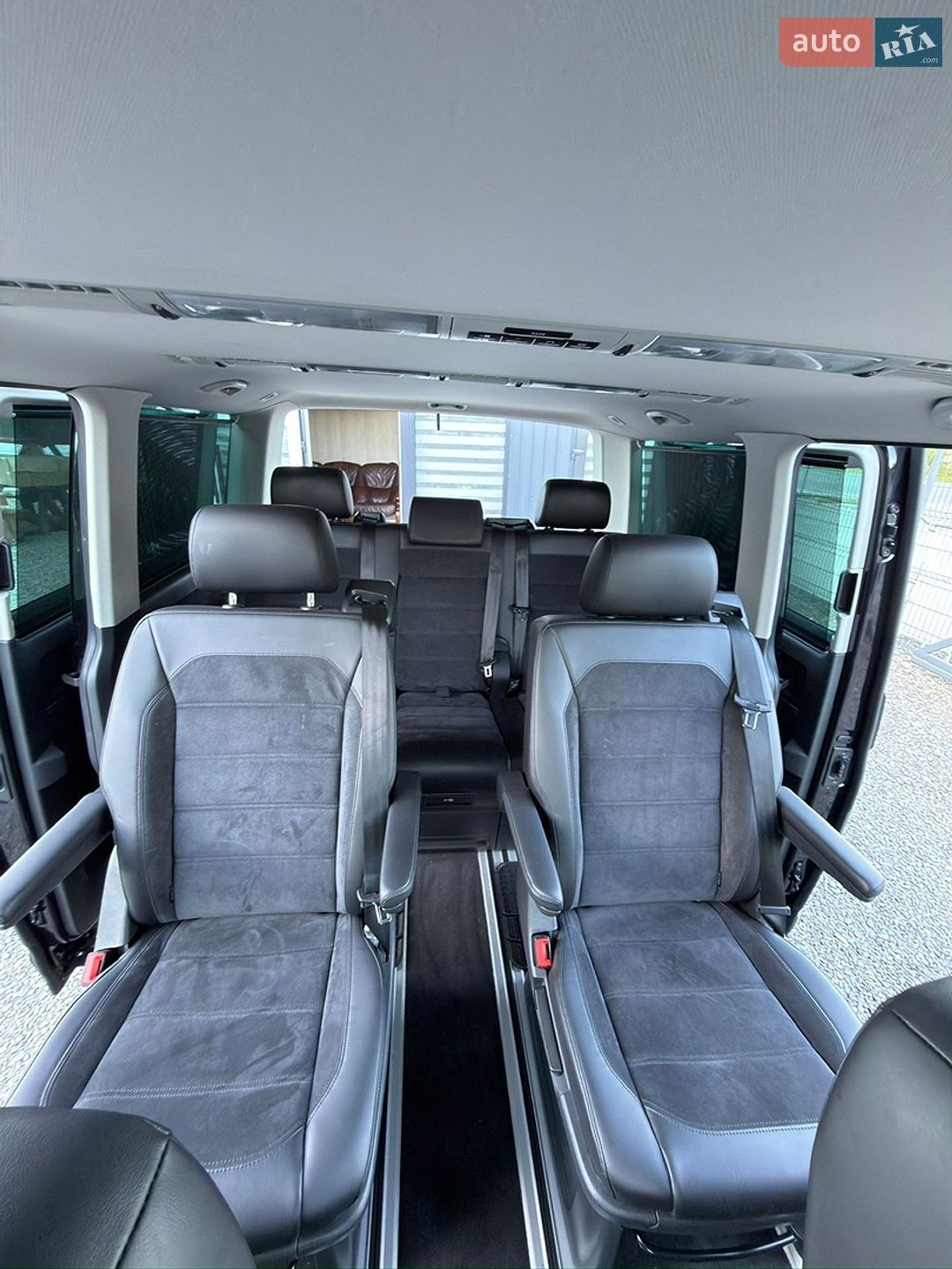 Volkswagen Multivan 2018 VIN WV2ZZZ7HZHH128252 фото оголошення 56 з 82