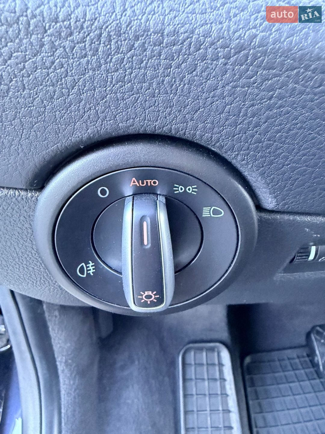 Volkswagen Multivan 2018 VIN WV2ZZZ7HZHH128252 фото оголошення 58 з 82