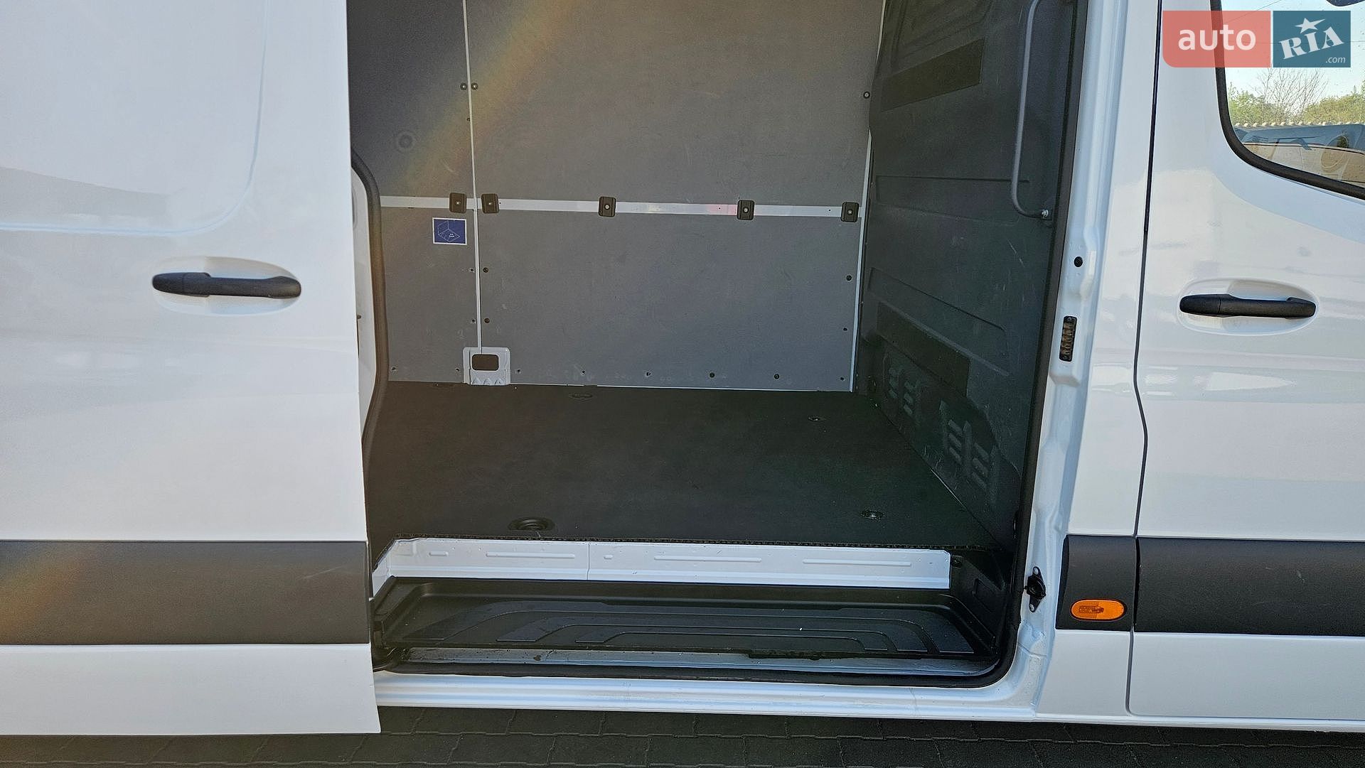 Mercedes-Benz Sprinter 2021 VIN W1V9076351P374645 фото оголошення 9 з 40