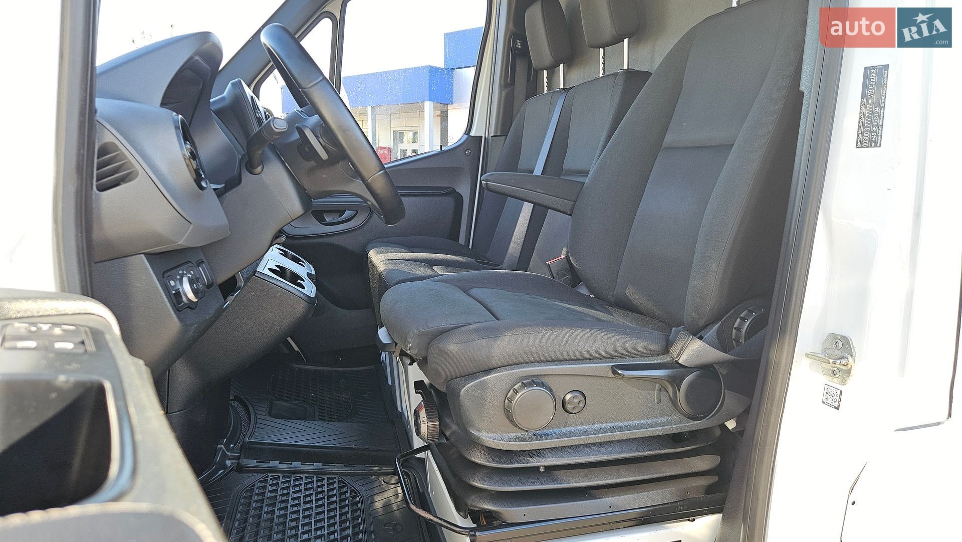 Mercedes-Benz Sprinter 2021 VIN W1V9076351P374645 фото оголошення 18 з 40