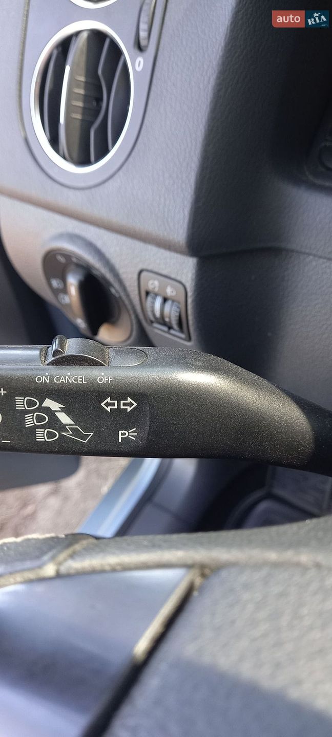 Volkswagen Golf Plus 2008 VIN WVWZZZ1KZ8W600494 фото оголошення 13 з 18