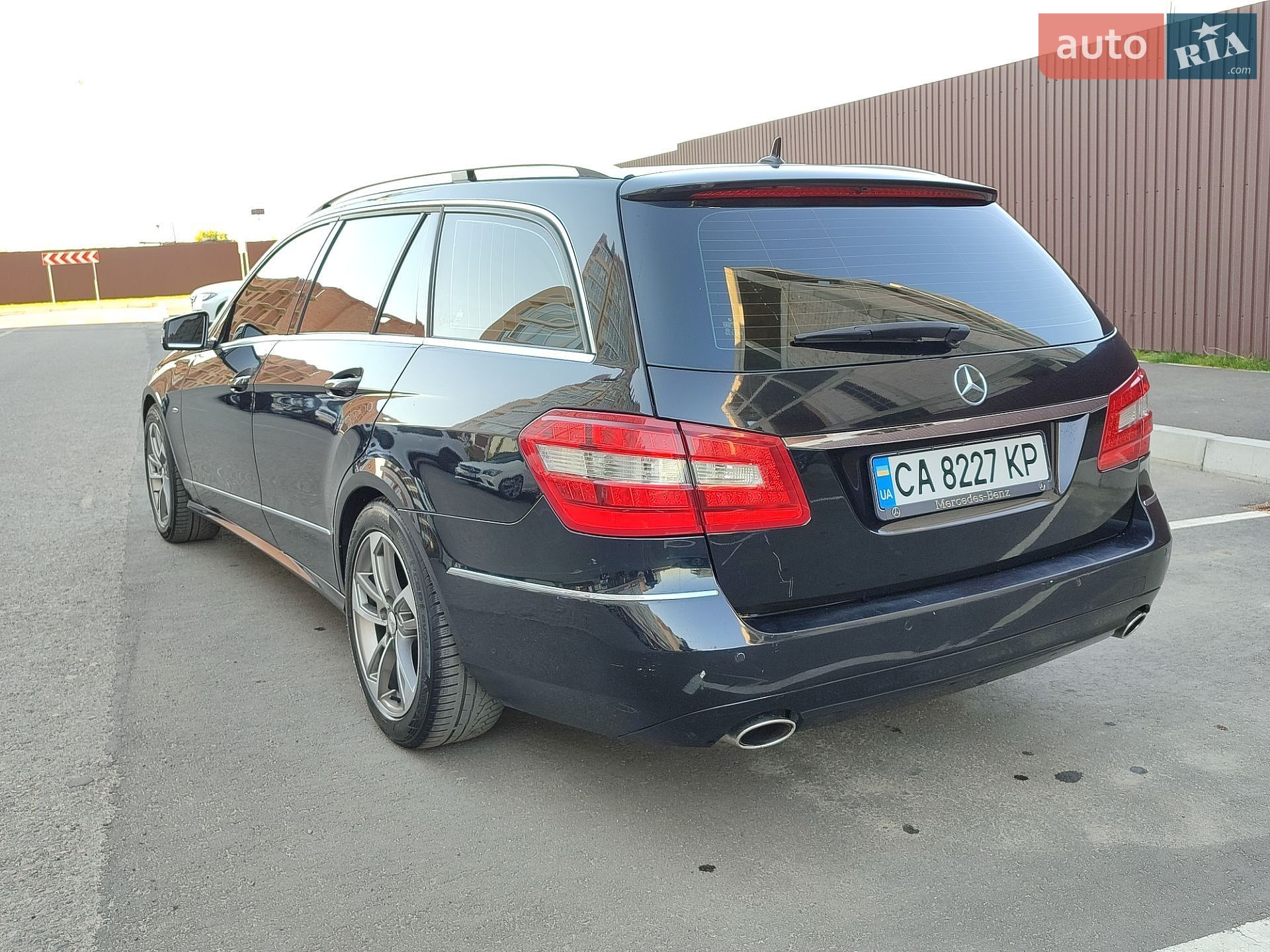 Mercedes-Benz E-Class 2010 VIN WDD2122251A159154 фото оголошення 8 з 28