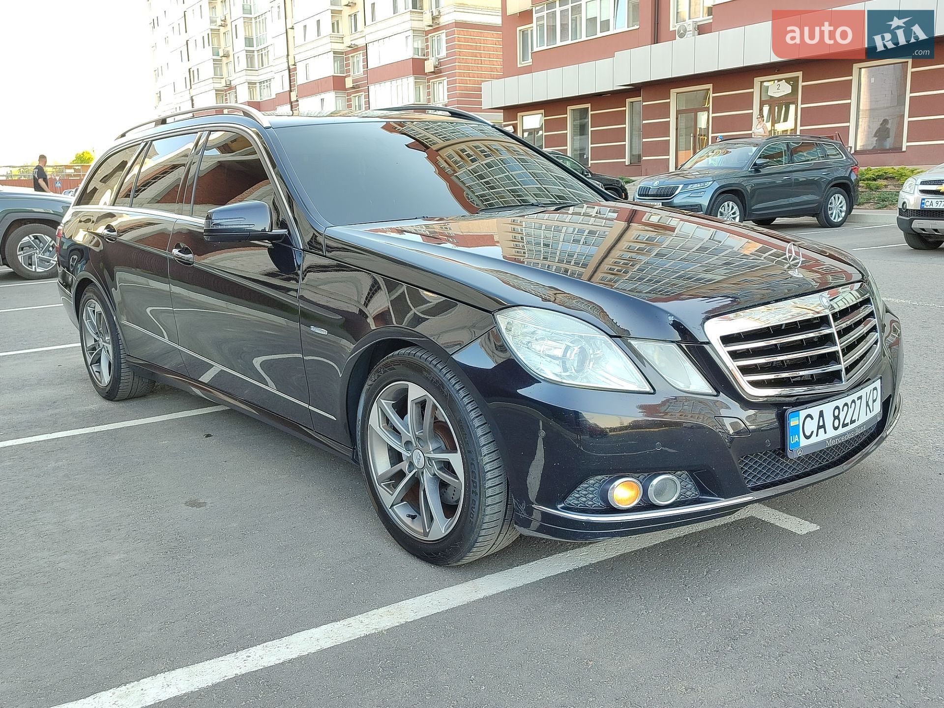 Mercedes-Benz E-Class 2010 VIN WDD2122251A159154 фото оголошення 3 з 28