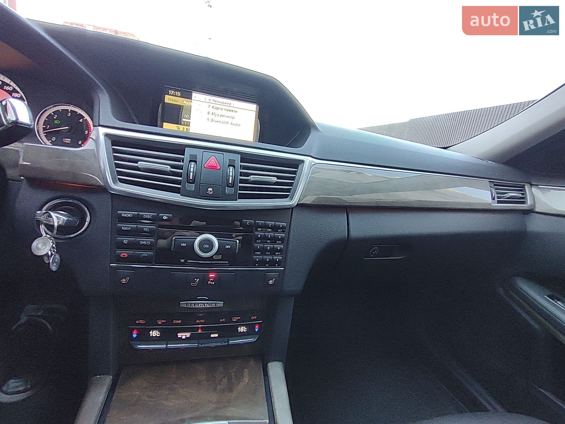 Mercedes-Benz E-Class 2010 VIN WDD2122251A159154 фото оголошення 27 з 28