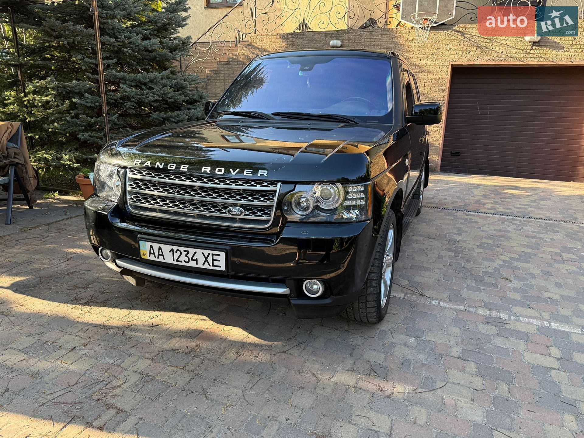 Land Rover Range Rover 2010 VIN SALLMAME4AA332037 фото оголошення 2 з 60