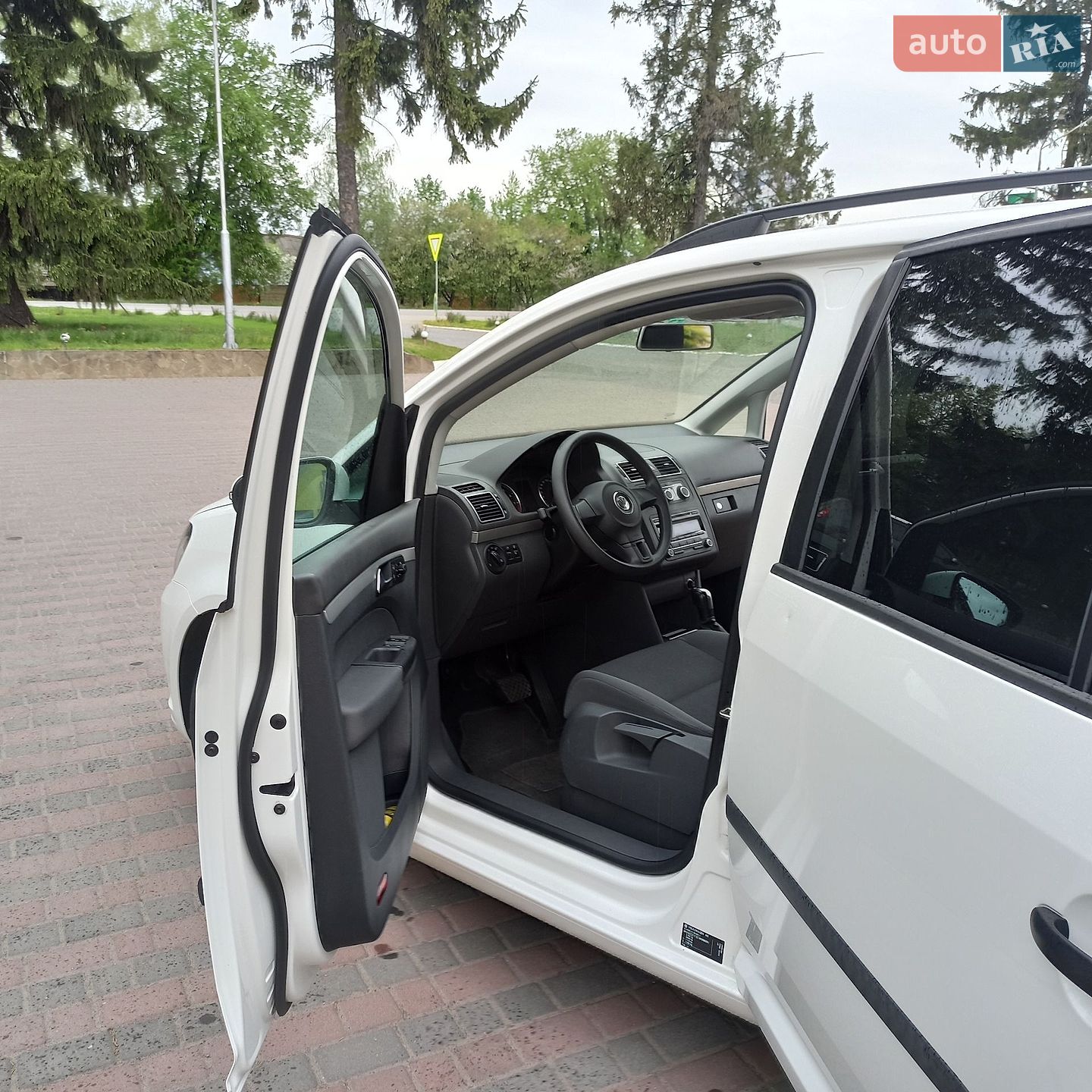 Volkswagen Touran 2011 VIN WVGZZZ1TZCW066091 фото оголошення 15 з 66
