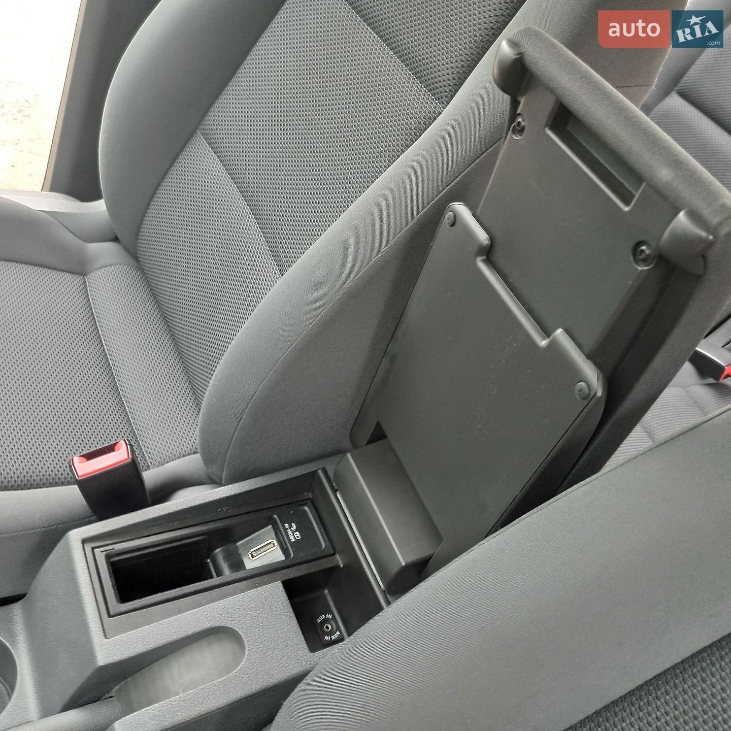 Volkswagen Touran 2011 VIN WVGZZZ1TZCW066091 фото оголошення 28 з 66